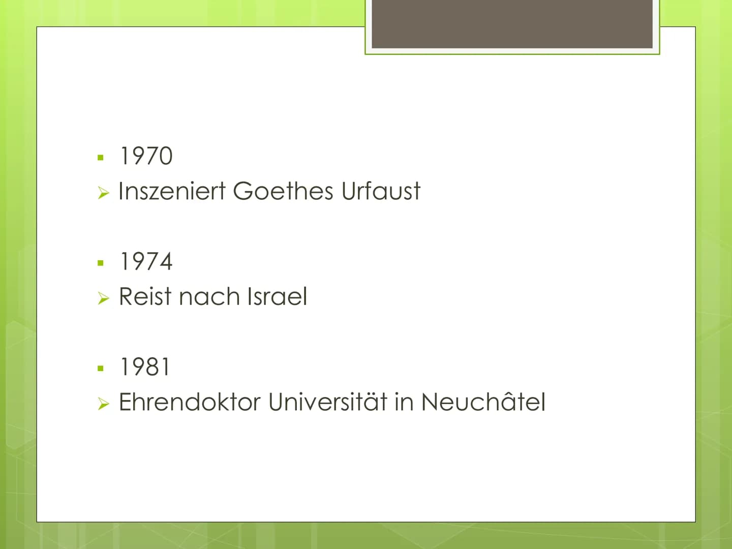 Friedrich
Dürrenmatt Gliederung
1. Leitfrage
2. Biografie
3. Seine Werke
4. Dürrenmatts Stil und Einstellung
5. 2 Werke von ihm
5.1 Die Phys