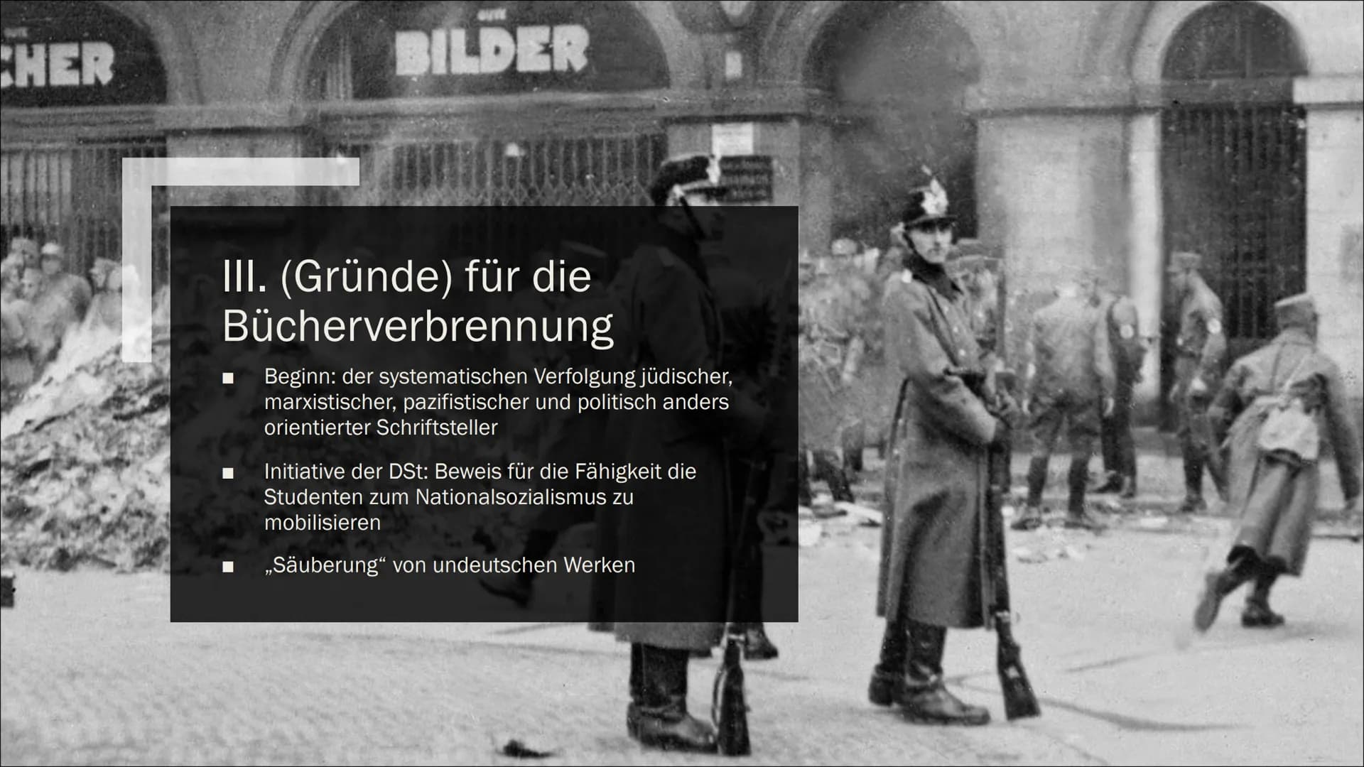 DIE
BÜCHERVERBRENNUNG
10. Mai 1933 Inhaltsverzeichnis
Allgemeine Informationen (Wo? Wann? Was?)
Weitere Orte an denen Bücherverbrennungen st