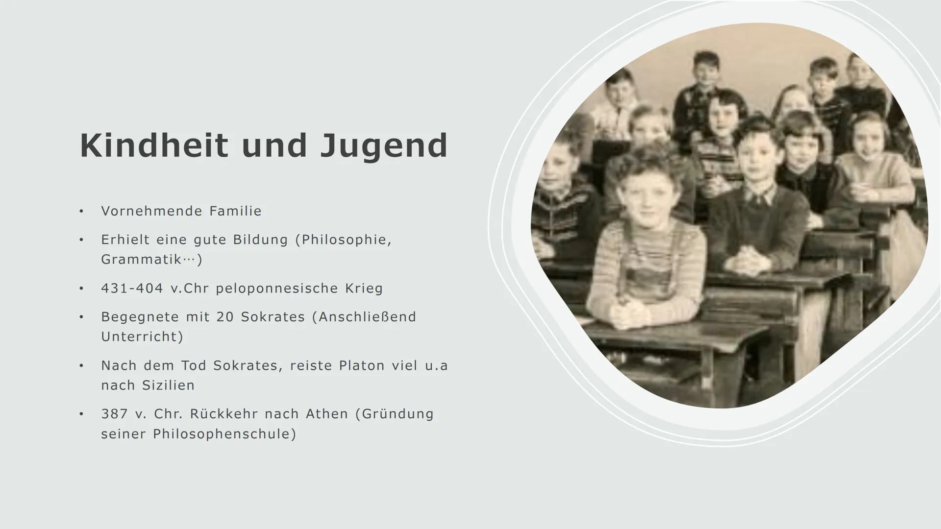 Handout Platon und sein Höhlengleichnis
Biografie
.
●
●
Zusammenhang Sokrates, Platon, Aristoteles
Sokrates
Platon
Aristoteles
*428 oder 427