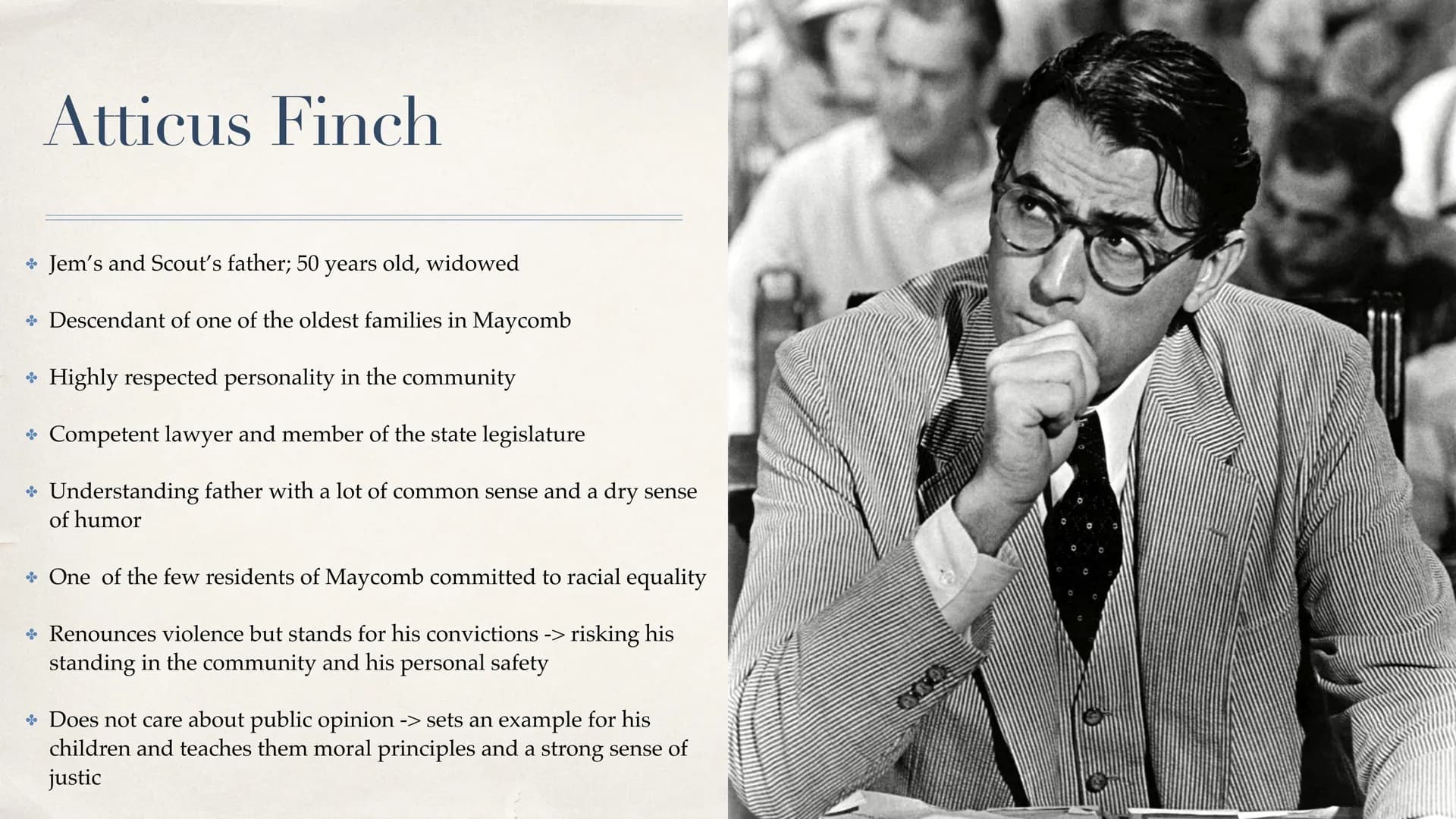 To Kill a Mockingbird
Harper Lee
Abi Vorbereitung 2023
To
Killa
Mockingbird Outline
* key facts
* Author
Summary
+ Characters
Symbol Mocking
