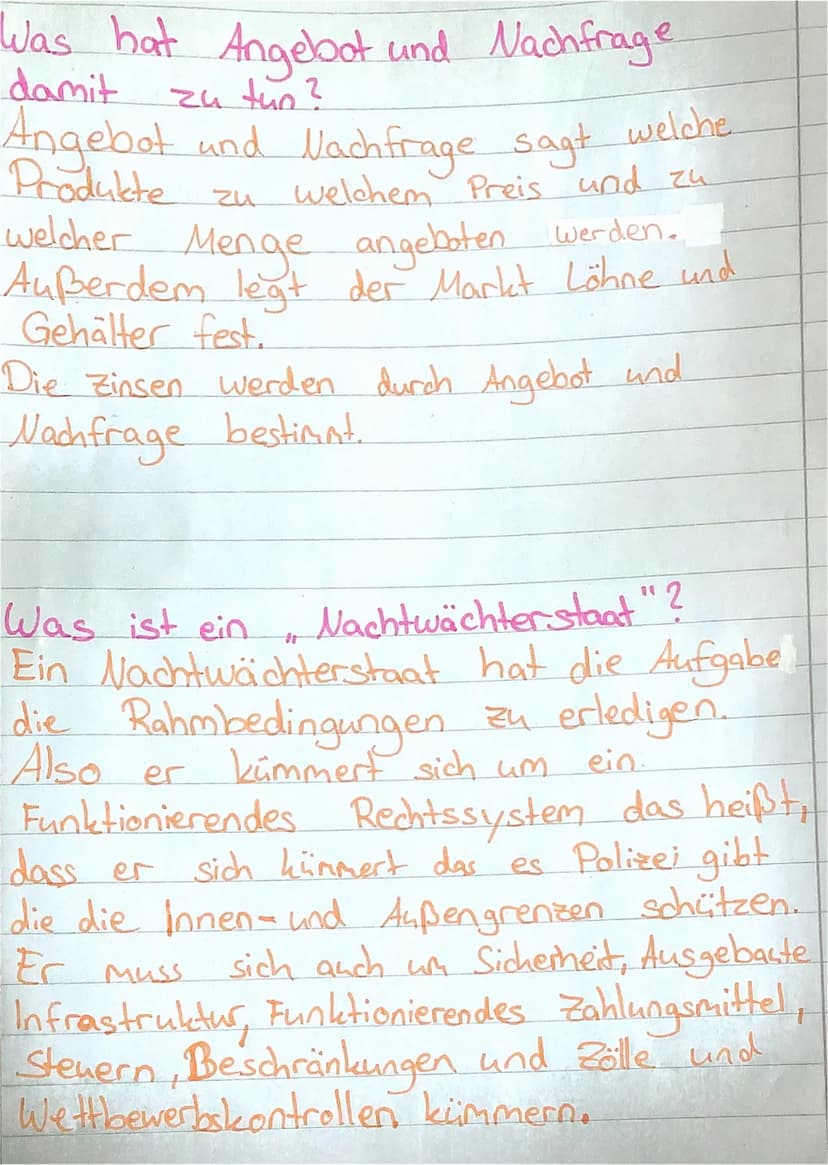 Freie Marktwirtschaft
in der Freien Marldwirtschaft bestimmt.
Lallein der Markt, welche Produkte bzw.
Dienstleistungen in welcher Menge und
