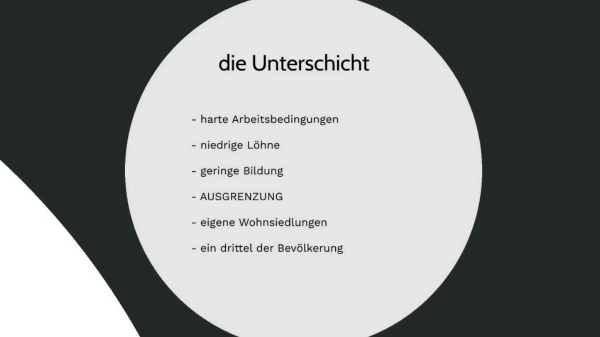 Die Gesellschaft im Kaiserreich
Emma Wagenknecht
Gliederung
Allgemeines
Die
Schichten Gliederung
1. Allgemeines
2. die Unterschicht
3. die M