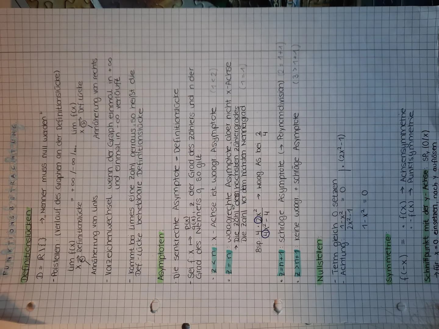 C
FUNKTIONS
Definitionslucken
D = R \ {}
→ Nenner muss null werden
- Poistellen · (Verlauf des Graphen an der Definitionslücke)
+00/-00/10
L
