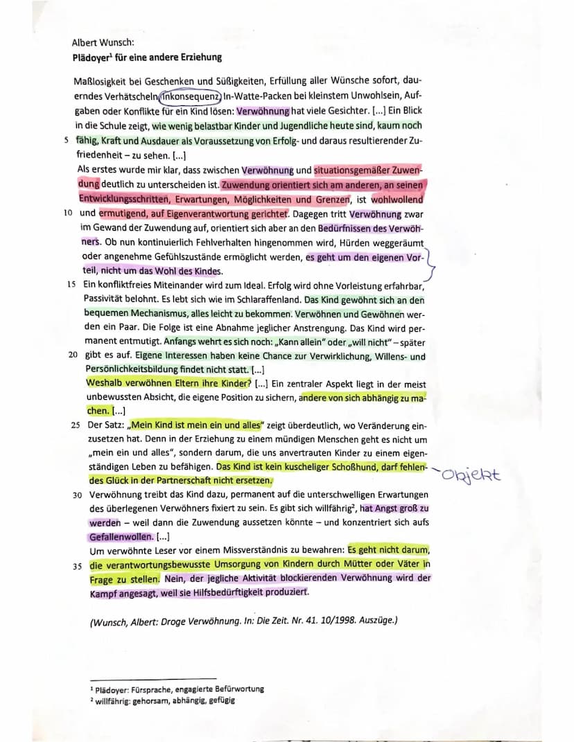 ne:
PA EF GK 1 (Petj)
1.3
altliche Leistung:
r Schüler/ die Schülerin.
formullert eine aufgabenbezogene Einleitung: Titel, Autor, Textsorte,