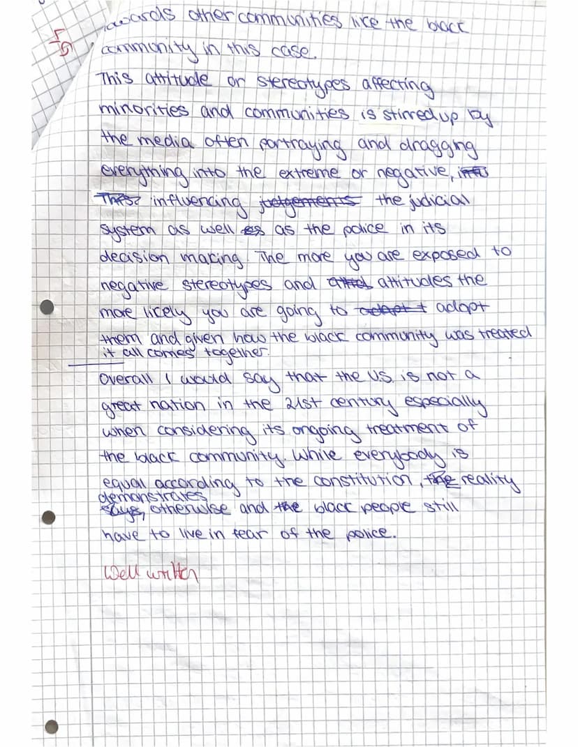 English LKE 12/1
USA
Written exam No. 1 LK E
Name: Maria WANAN
October 21st, 2022
credits:/(30) mark: Y
Oral Mark: 12
10.11.22
Text:
A right