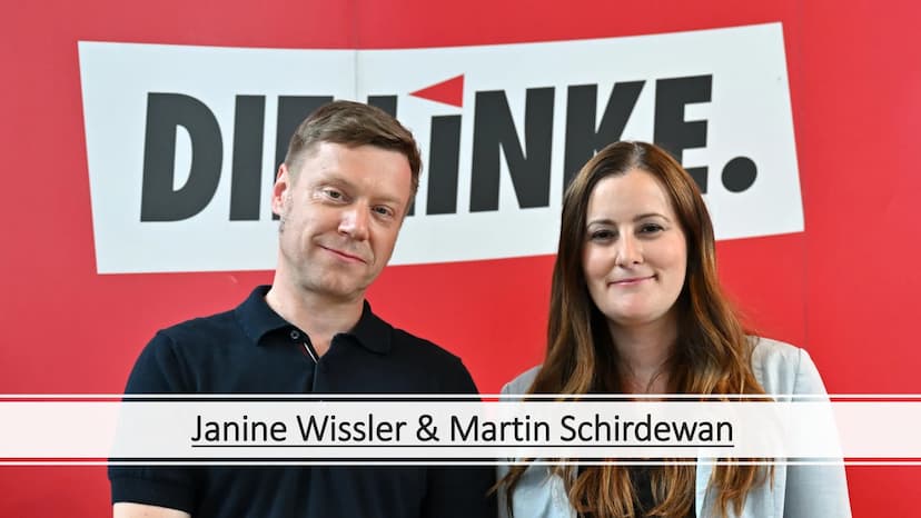 DIE LINKE. Was erwartet euch heute ?
Die Linke Partei
Die Parteivorsitzende
Die Vorgeschichte
Ziele der Partei Die Linke Partei
Gründung →16