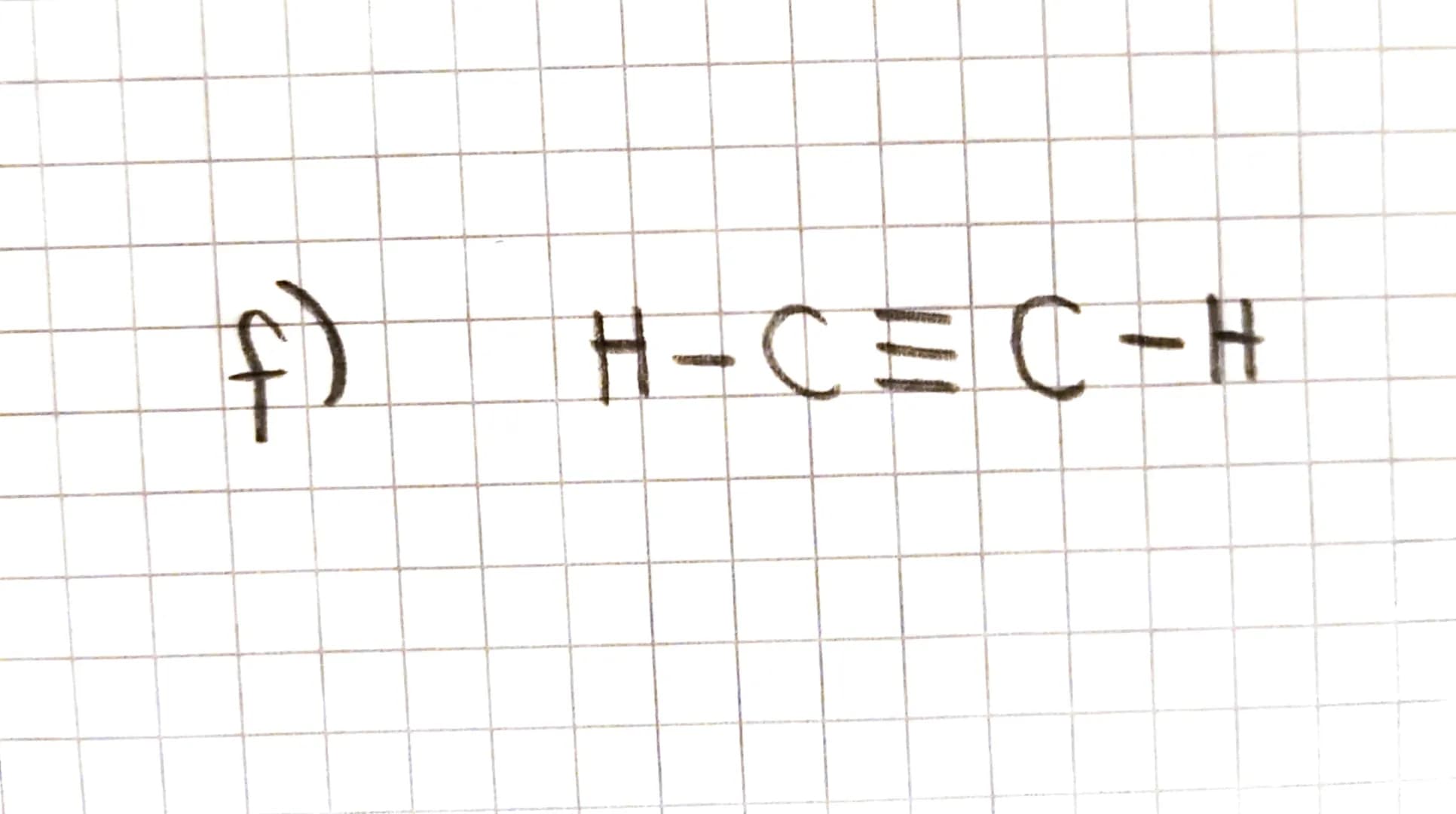 Alkane, Alkene, Alkine
zeichne die Strukturformeln (Lewis - Schreibweise)
für die angegebenen Moleküle
a)
2,2,3,3-Tetramethylbutan
b) 2-Meth