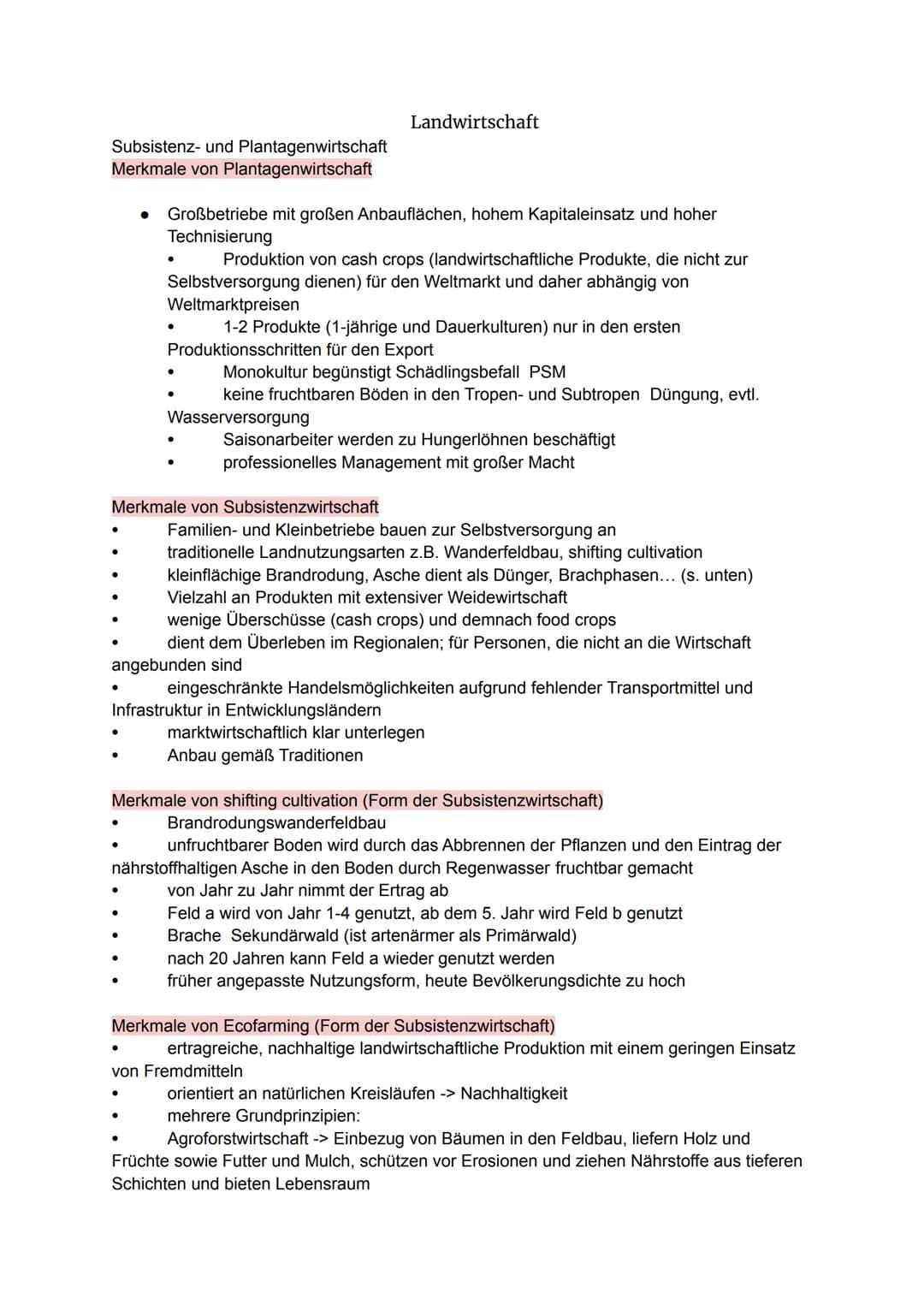 Subsistenz- und Plantagenwirtschaft
Merkmale von Plantagenwirtschaft
● Großbetriebe mit großen Anbauflächen, hohem Kapitaleinsatz und hoher
