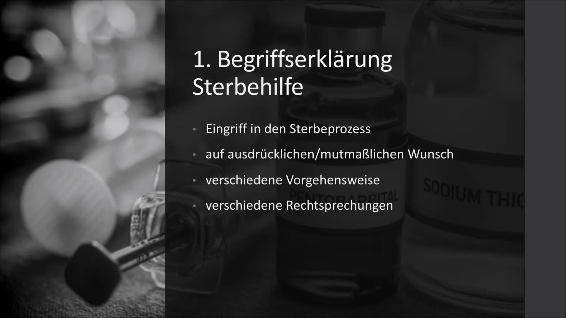 Sterbehilfe
Anita Sinkewitsch, re101 (ZIM) Gliederung
1.
Begriffserklärung Sterbehilfe
2. Formen der Sterbehilfe
3.
Patientenverfügung
4. Re