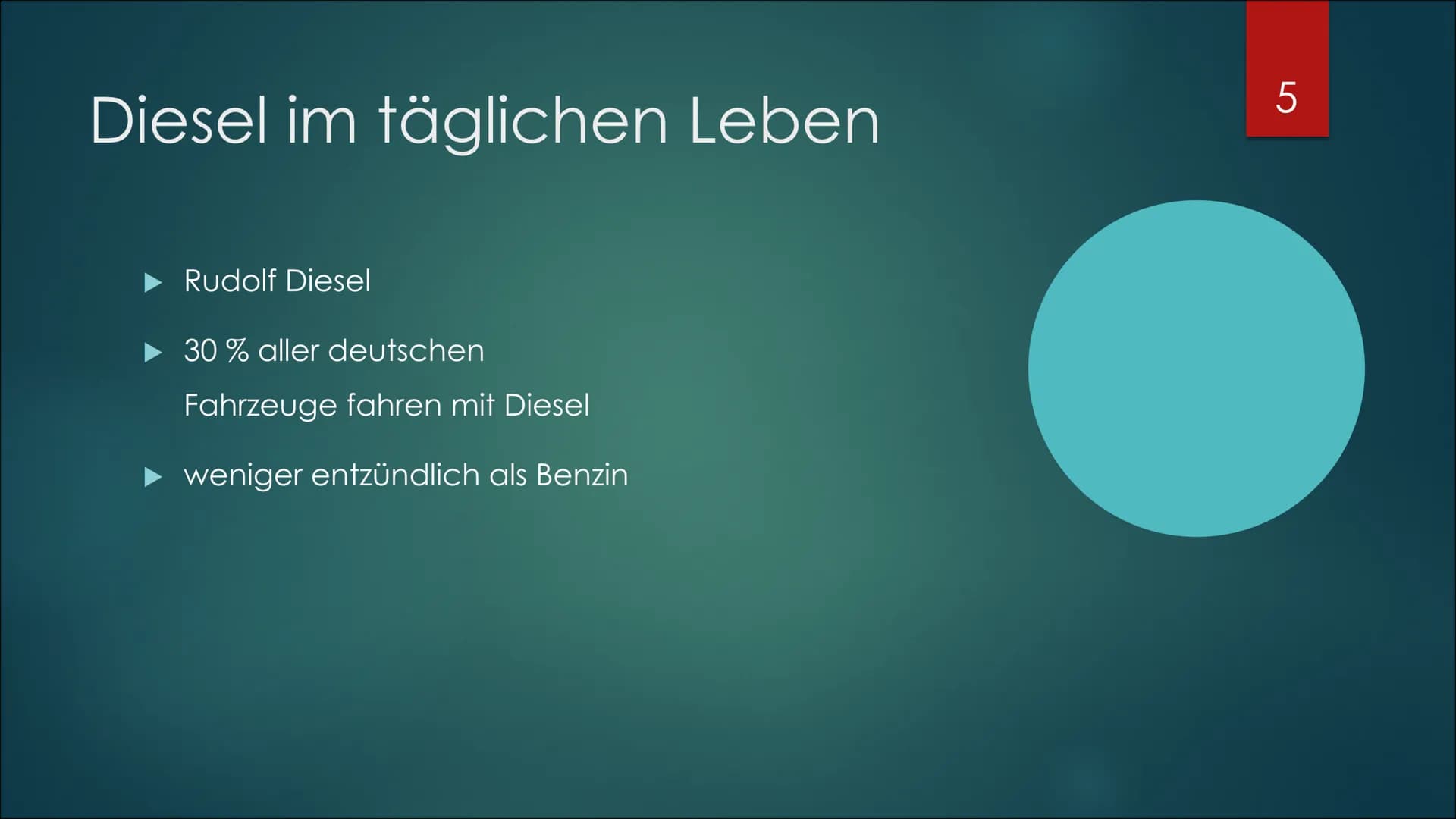 fossile Energieträger –
Kraftstoffe im
Vergleich
EHRLICH, AMELIE, 15. DEZEMBER 2020, 10/1
1 Gliederung
► Kraftstoffe im täglichen Leben
Benz