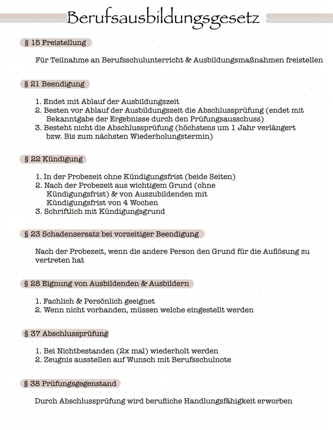 Duales Ausbildungssystem
Ausbildungsbetrieb
2 Lernorte
- Fachpraktischer Teil
- Rechtliche Grundlagen
Berufsausbildungsgesetz &
Ausbildungso