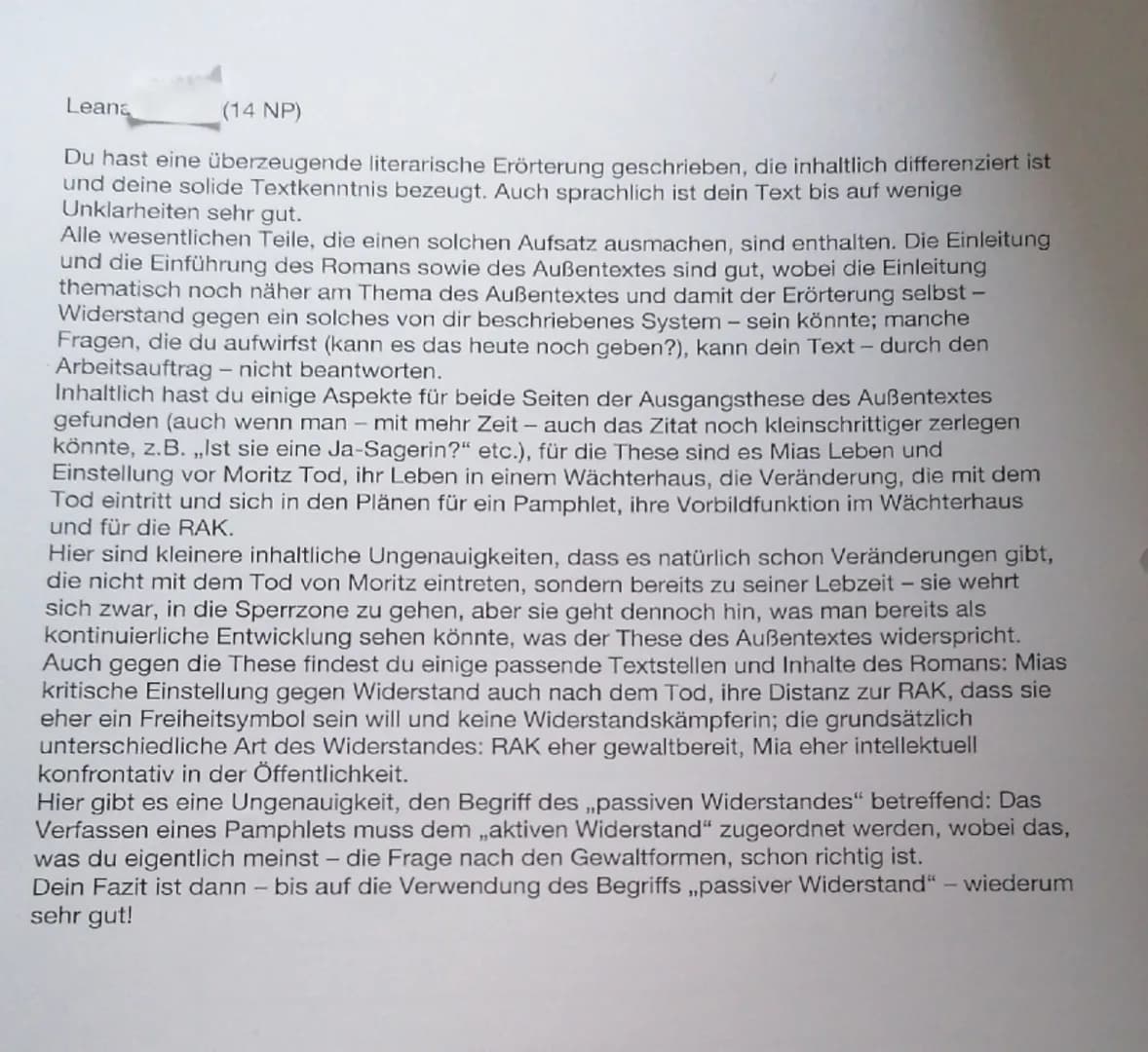K1 BF D
2. Klausur
Hilfsmittel: Lektüre,,Corpus Delicti" von Juli Zeh, Duden,
Formulierungshilfen, Arbeitsblätter zum Aufbau eines
Erörterun