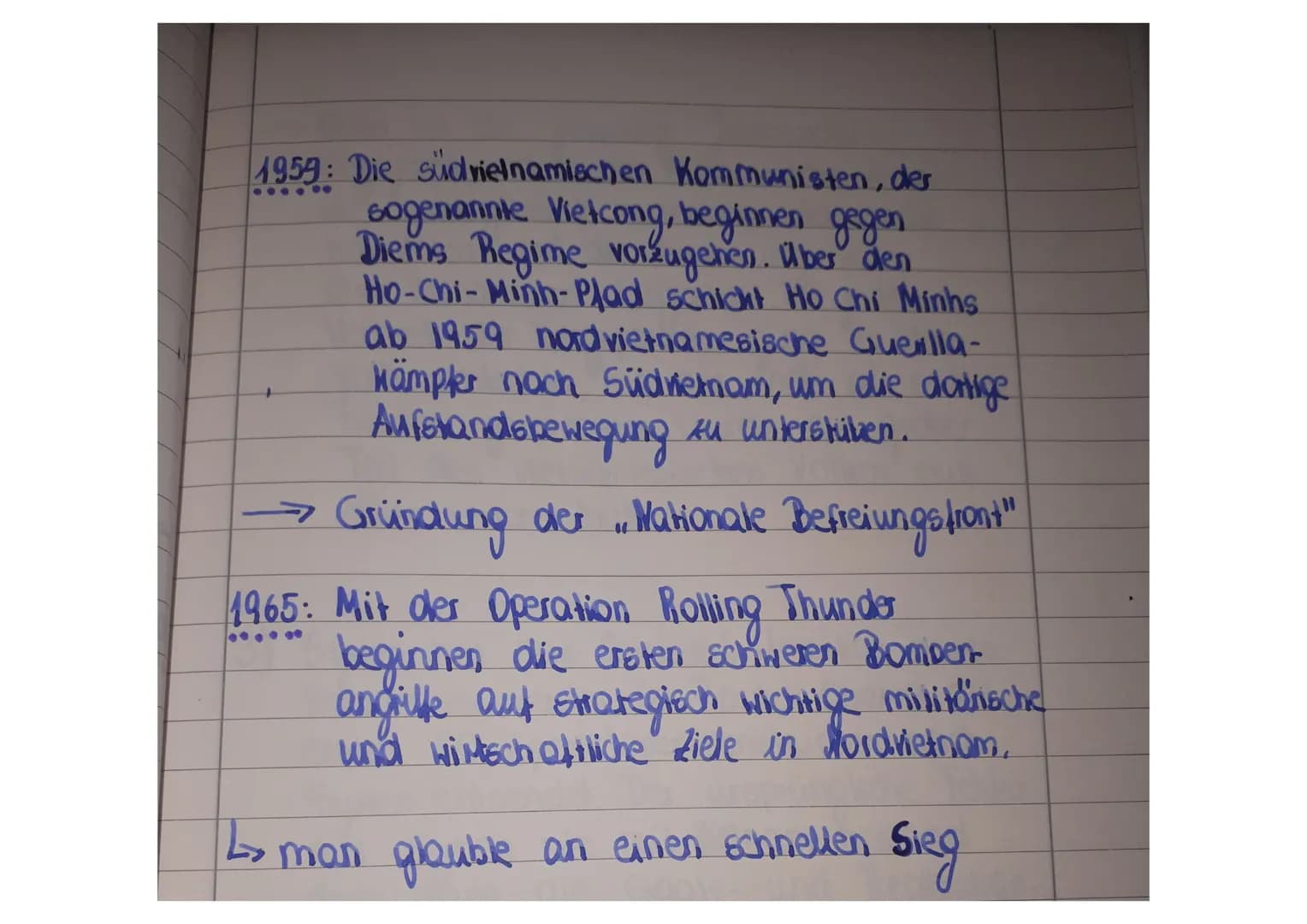 M 1939
JAKEBE
1954
ه هو
FRAM
1940
JAPAN
1959
VIET
CONG
FRAN
1945
JAPAN
1965
VIET
CONG
FRAN
well Autre
PAX wellkunde
Der Vietnamkrieg
1) 1939