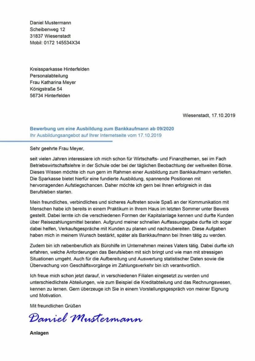 Arbeitgeber GmbH
Name Nachname
Straße 123
12345 Musterstadt
Bewerbung um ein Praktikum als
Aktuell gehe ich in der
Schwerpunkten
Sehr geehrt