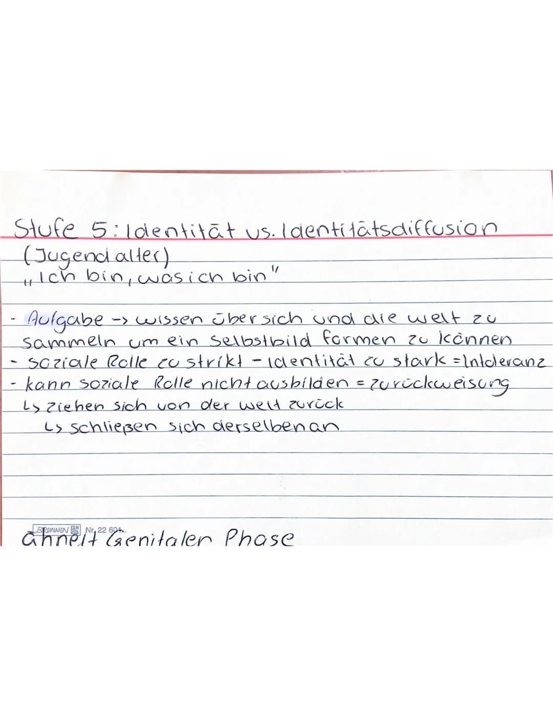 Erikson Freud
Die Theorie von Erikson schließt sich
der von Freud an, doch es wird
hinzugefügt, dass jeder Mensch nach
einem Grundbaupian au