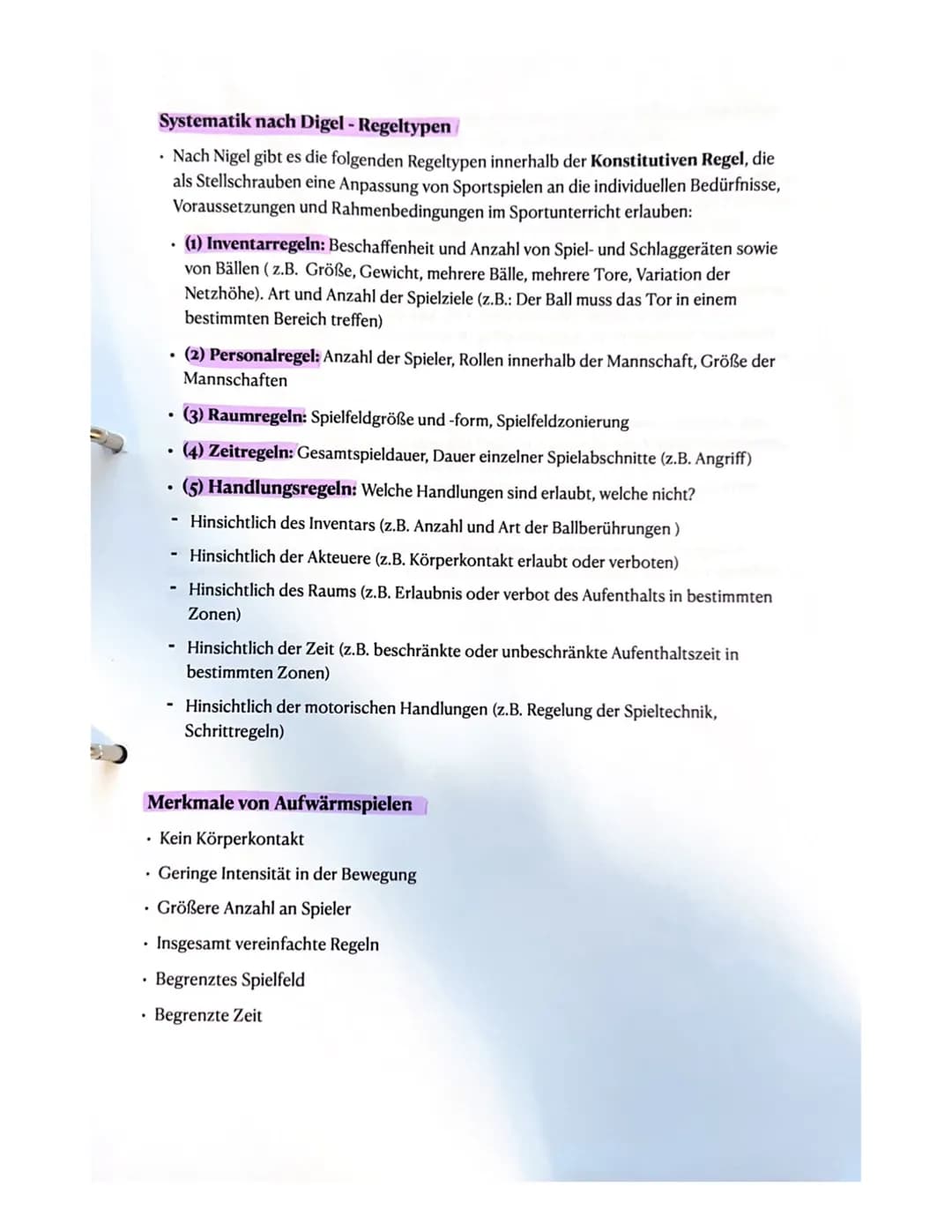 Regeln im Sport
Unter dem Begriff Regeln werden im Sport Vorgaben verstanden, die die geordnete
Durchführung von Sportspielen und Wettbewerb