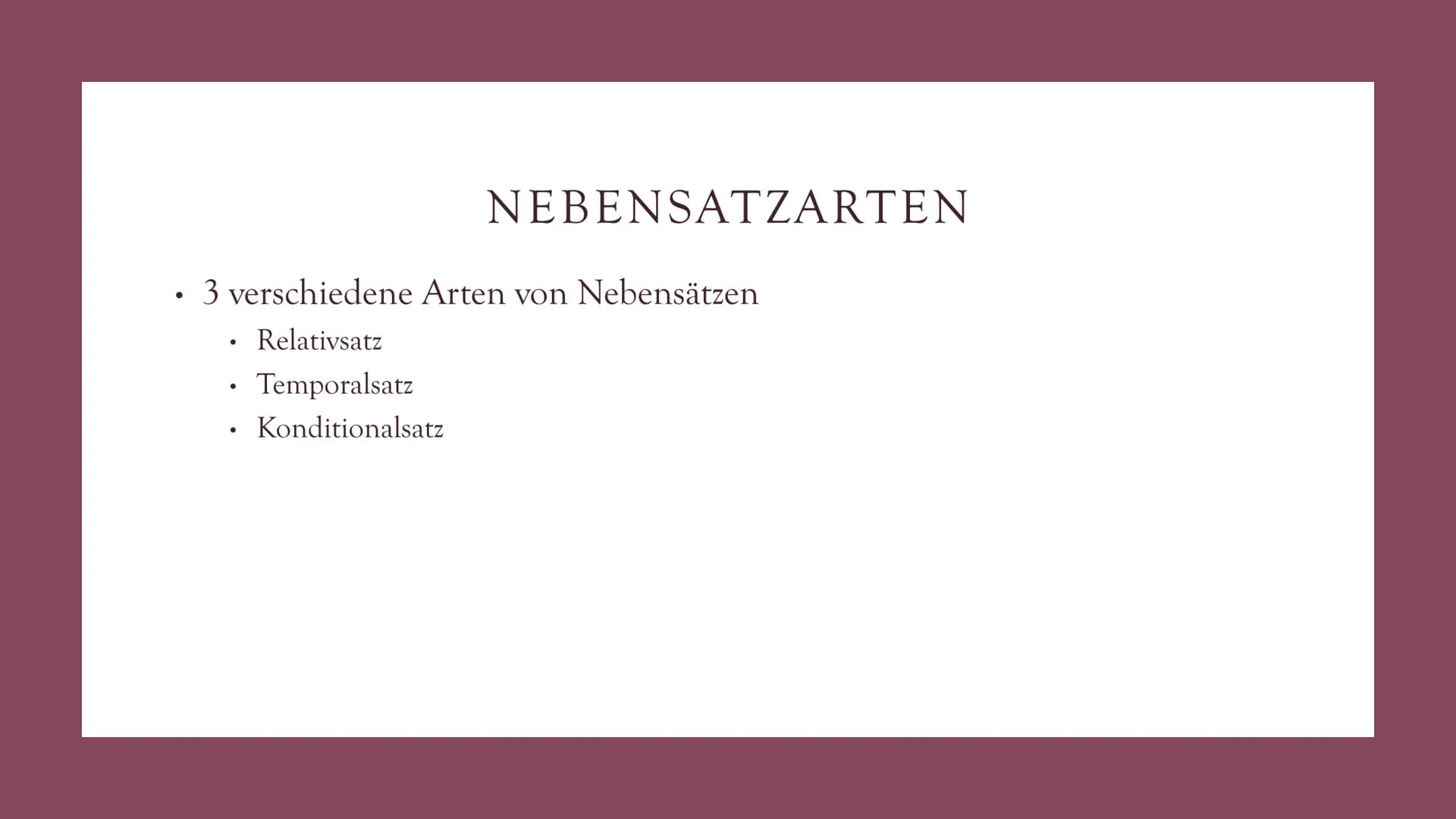 HAUPT- &
NEBENSÄTZE HAUPTSÄTZE
●
●
Können alleine stehen
Verb steht immer an erster oder zweiter Stelle im
Hauptsatz NEBENSATZ
Kann nicht al