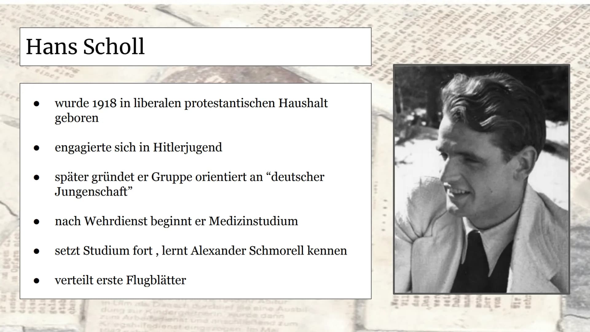 ~
FOREST
EIN DEUTSCHES
FLUGBLATT
Die Weiße Rose
((
Es lebe die Freiheit “
Hans Scholl
al
D
Maufen ber
26anet Giubente
STAURA
and Hele Regier