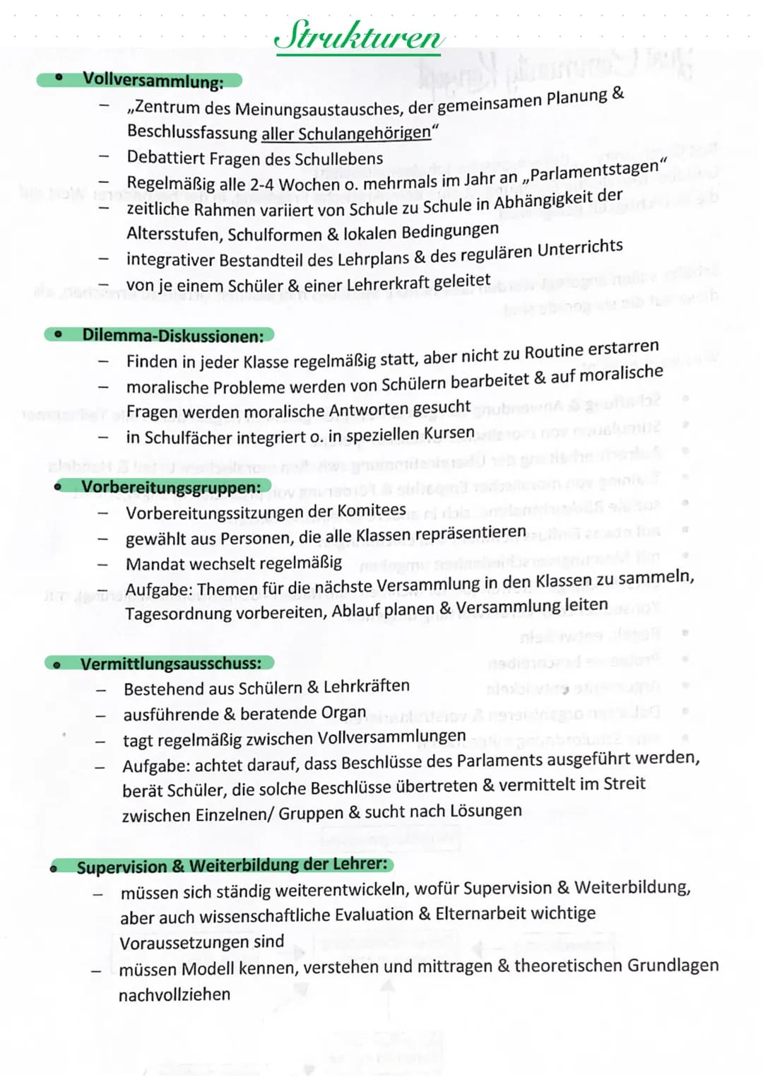 Inhalt:
- 3 Phasen
Kohlberg
Theorie der moralentwicklung
- Prä-konventionelle Ebene
- konventionelle Ebene
- Post-konventionelle Ebene
zur T