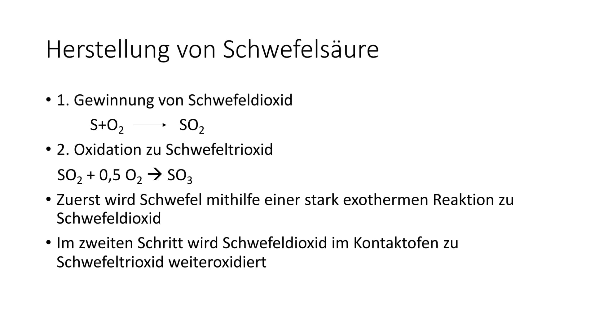 Schwefelsäure
(H₂SO4) Allgemeine
Informationen
Schwefelsäure:
• ist eine der Wichtigsten und am meist
produziertesten Chemikalien weltweit
i