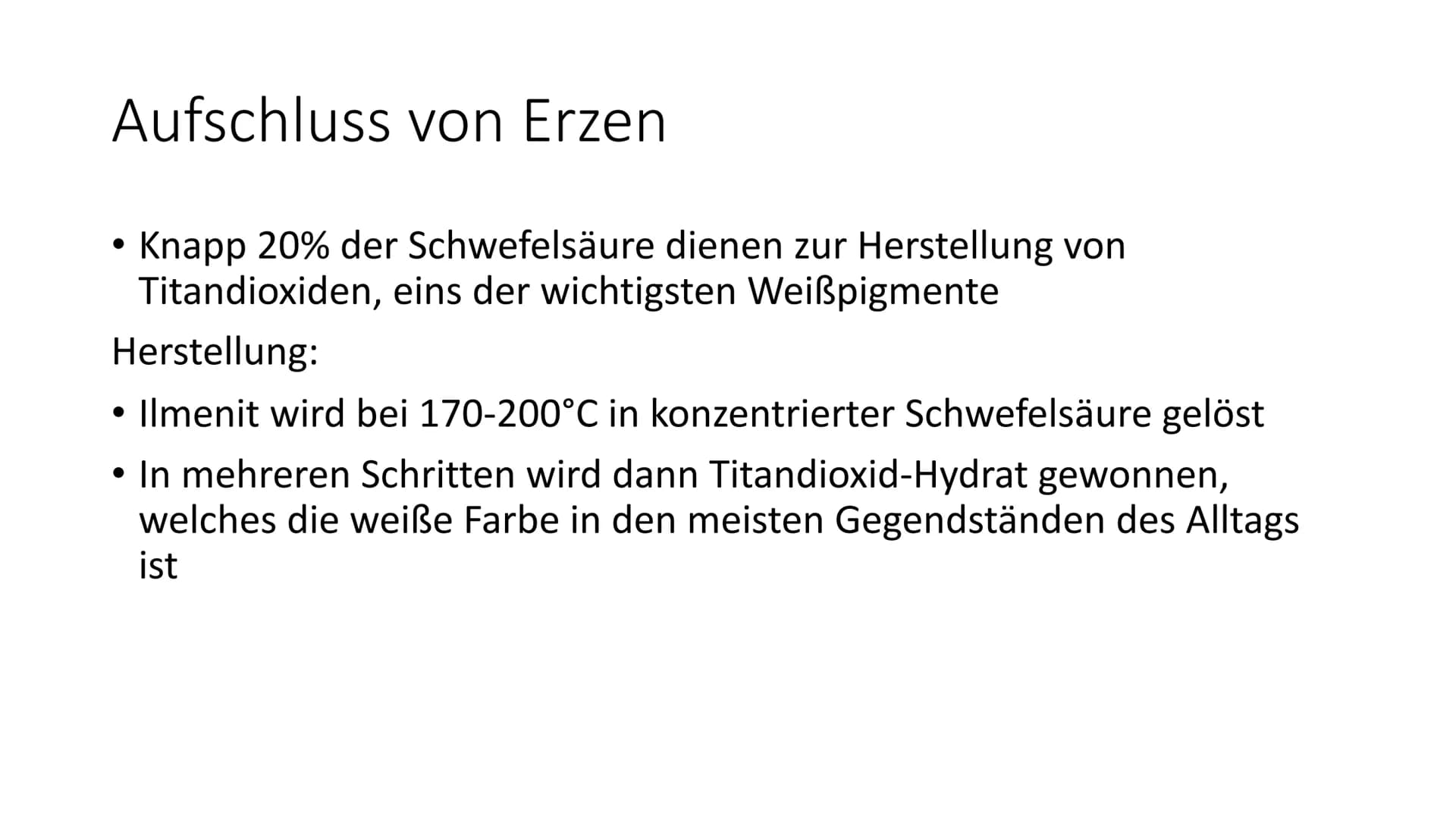 Schwefelsäure
(H₂SO4) Allgemeine
Informationen
Schwefelsäure:
• ist eine der Wichtigsten und am meist
produziertesten Chemikalien weltweit
i