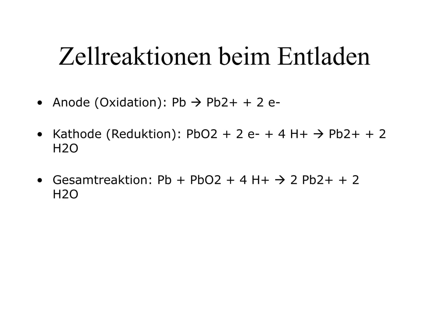 Der Bleiakkumulator
Verschlussdeckel
Plattenverbinder
Positive
Elektrode
(Bleidioxid)
Pluspol
Negative
Elektrode
(Bleischwamm)
Ⓒ Microsoft C