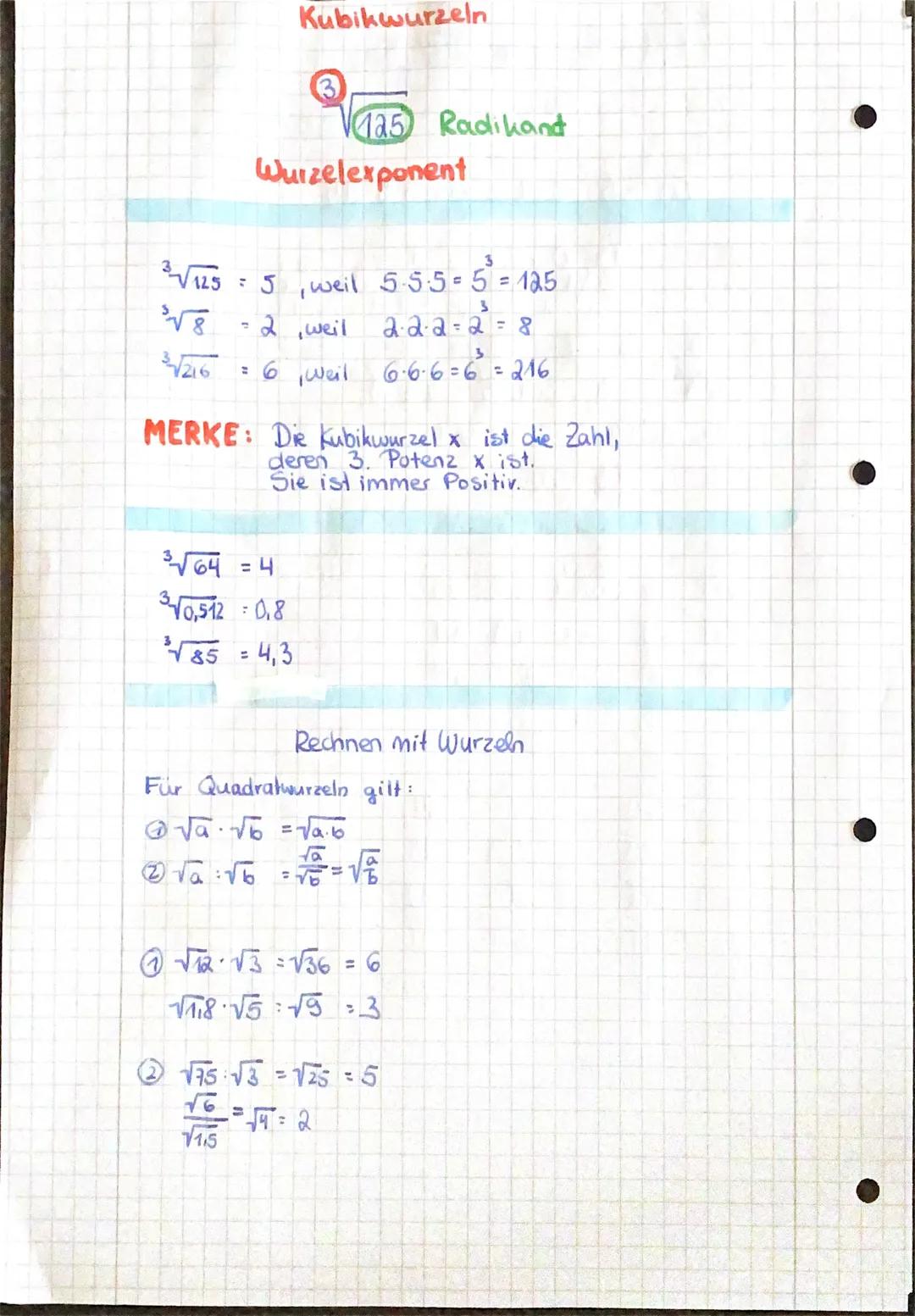 WURZELN
√25 = 5, weil 5² also 5.5=25
MERKE: Die Quadratwurzel aus einer positiven
Zahl a ist die Zahl, die mit sich
Selbst multipliziert die