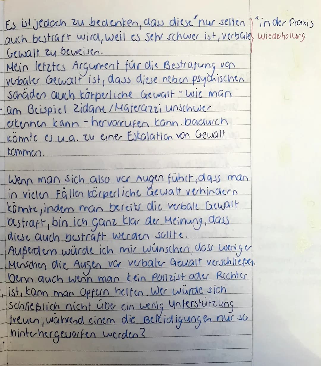 27.08.18 ARGUMENTATION SOLL MAN VERBALE GEWALT
BESTRATEN?!
Beim WM-Endspiel 2006 kommt es zum Eklat:
Frankreichs Kapitän Zinedine Zidane ram