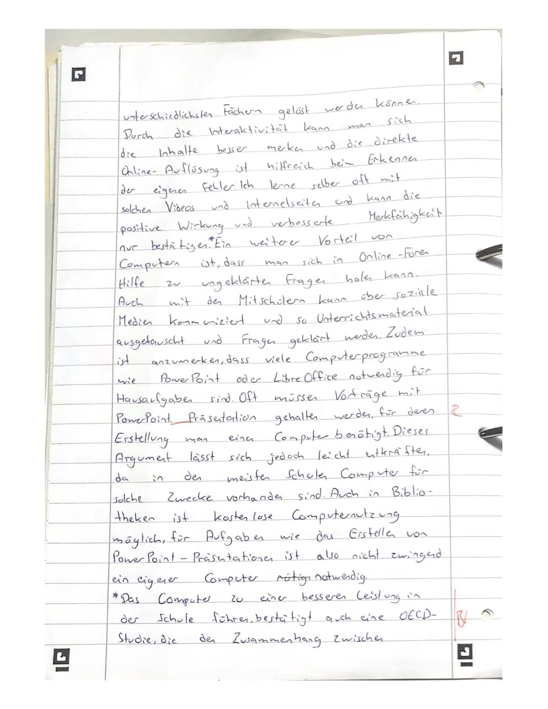 1. Klassenarbeit in Deutsch-Klasse 10
Thema: textgebundene Erörterung
Carola Padtberg: Je mehr am Computer, desto dümmer
Die Pisa-Studie leg