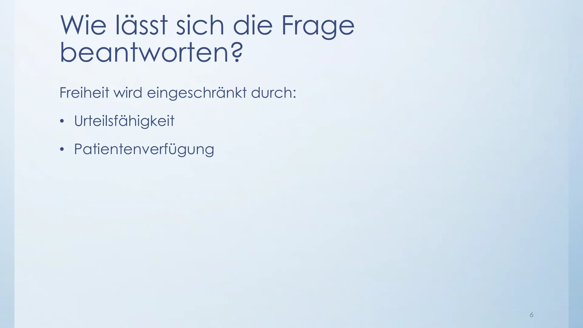 PER
Kolloquium
Seminararbeit - Sterbehilfe - Eine
vergleichende Analyse der Rechtslage
zwischen Deutschland und der Schweiz Gliederung
Thema