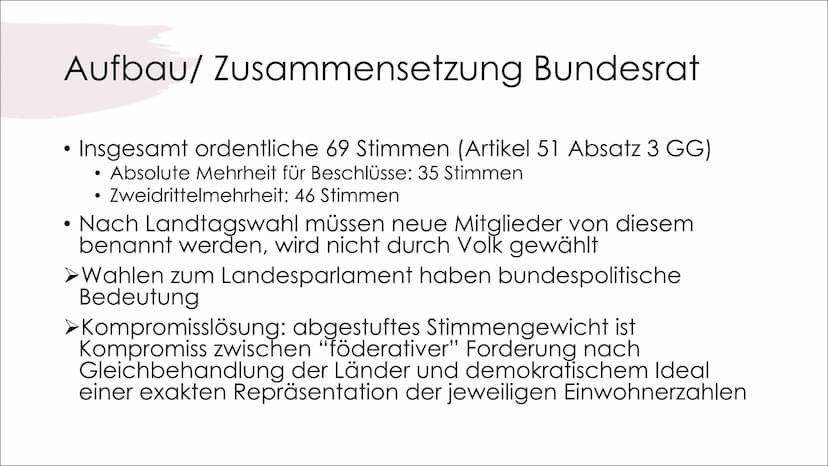Der Bundesrat
VON MAJA KÖHLER, JANICE SCHLEE, DEBBIE
DRIESNER, MARIA-DANIELLE WELLMANN Gliederung
Zusammensetzung des Bundesrats
Aufbau/ Zus