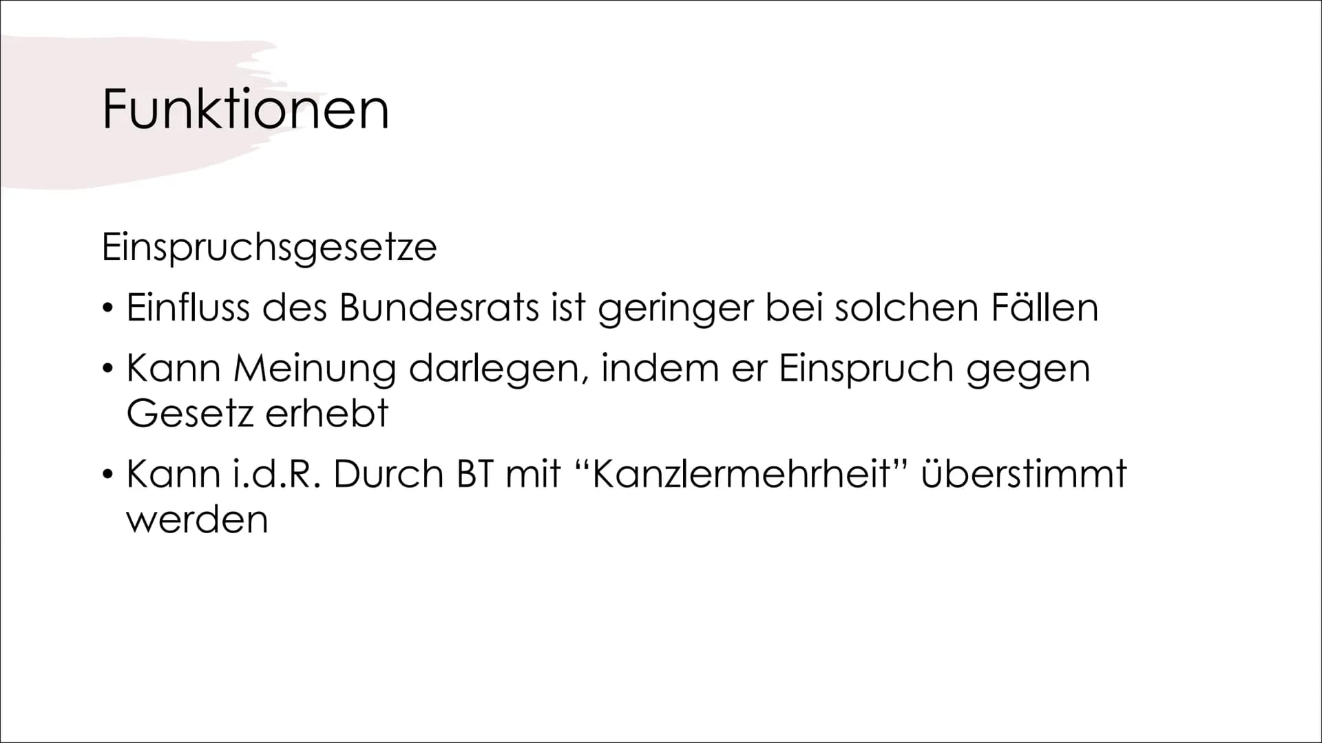 Der Bundesrat
VON MAJA KÖHLER, JANICE SCHLEE, DEBBIE
DRIESNER, MARIA-DANIELLE WELLMANN Gliederung
Zusammensetzung des Bundesrats
Aufbau/ Zus