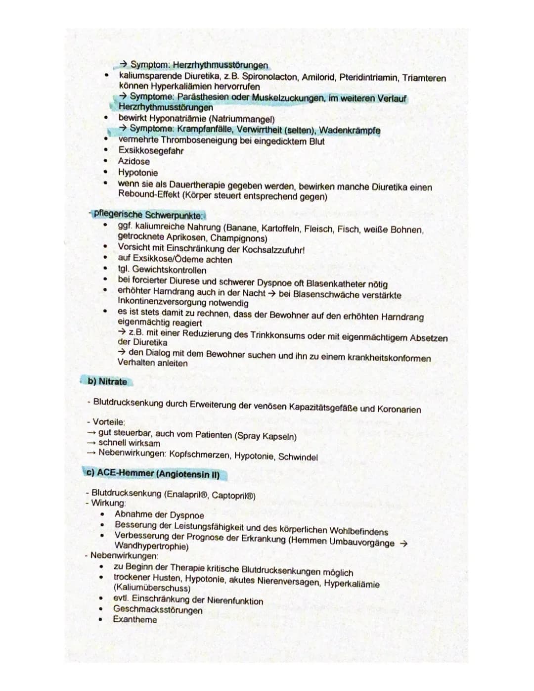 Herzinsuffizienz
1. Definition
- verminderte Leistungsfähigkeit (Kraft) des Herzens den Kreislauf mit ausreichend Blut zu
versorgen
- dadurc