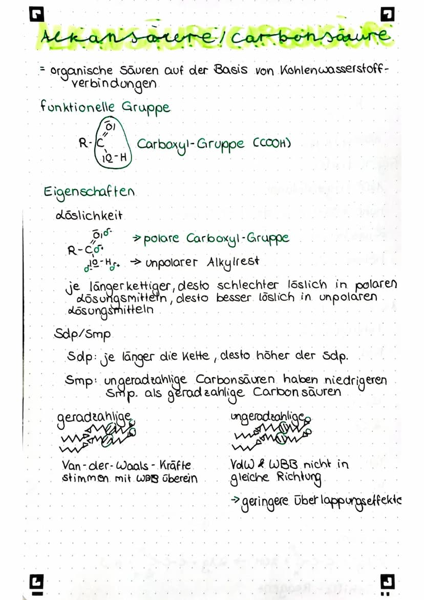 
<p>Die organische Chemie befasst sich mit der Struktur, den Eigenschaften, der Synthese und den Reaktionen von Kohlenstoffverbindungen.</p>
