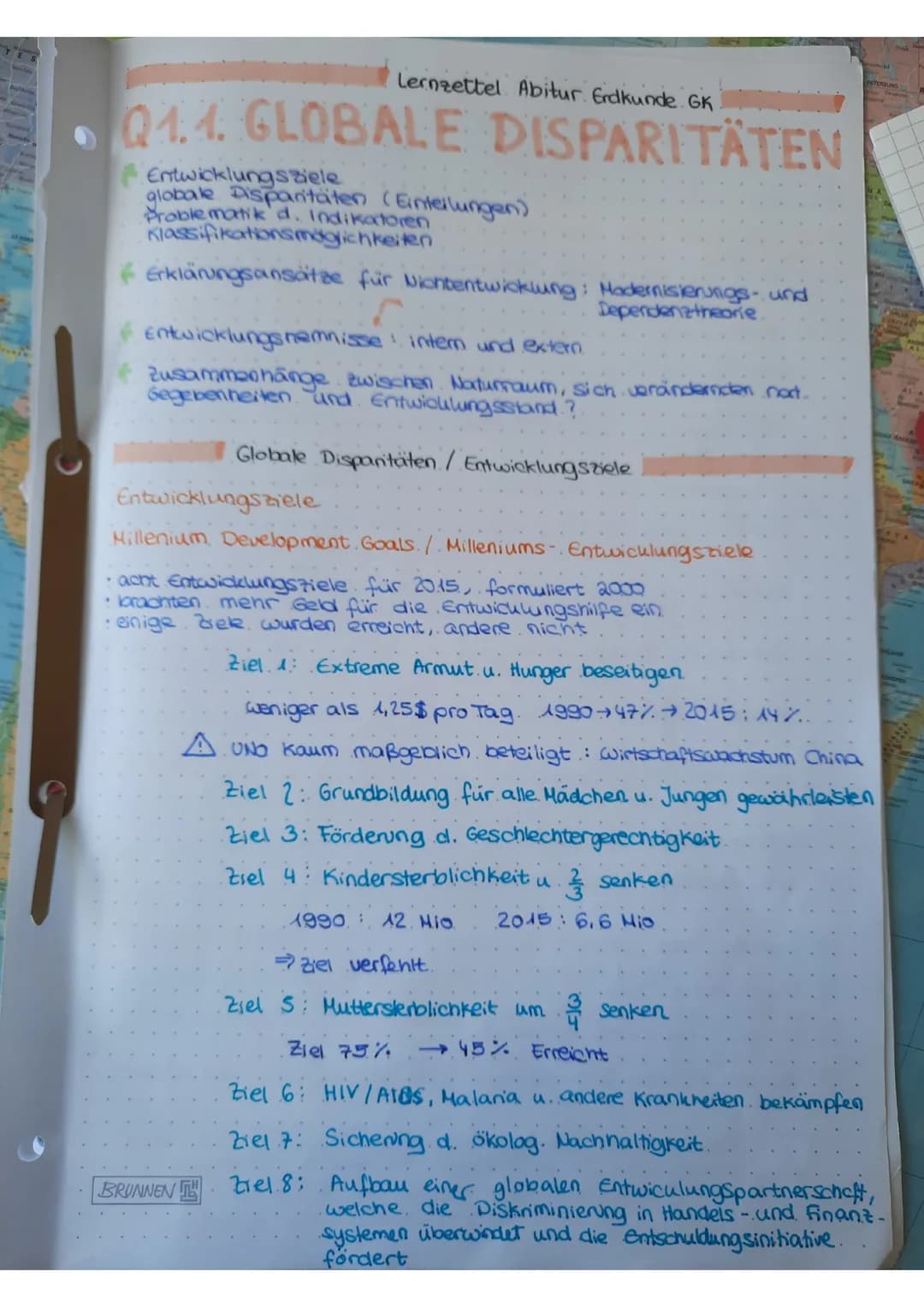 THRUINEL
Lernzettel Abitur Erdkunde GK
Q1.1. GLOBALE DISPARITÄTEN
FEntwicklungsziele
globale Disparitäten (Einteilungen)
Klassifikationsmögl