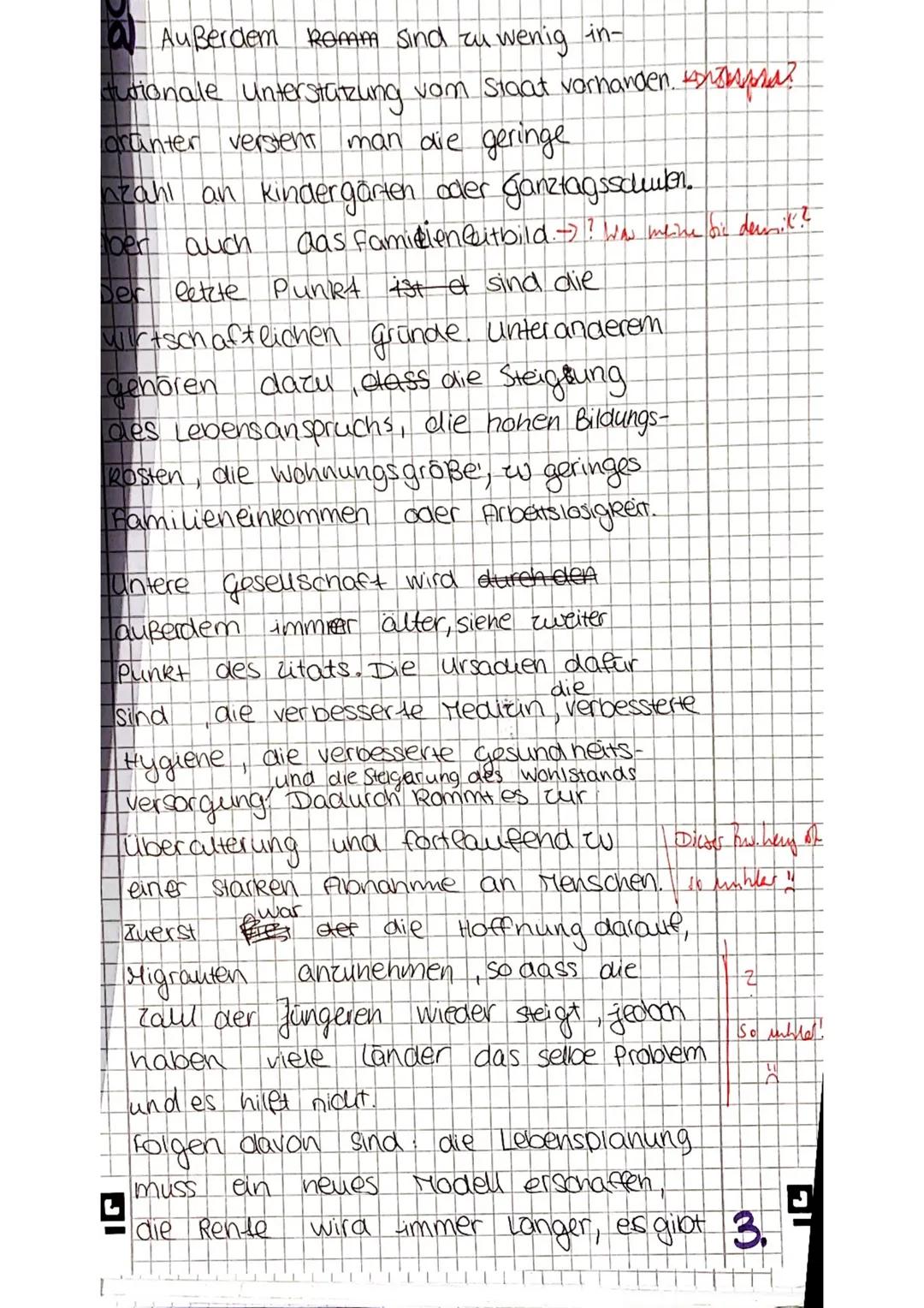 1. Beschreiben Sie kurz, was unter Sozialisierung im gesellschaftlichen Sinne zu verstehen ist.
(3P) 2/3
a. Benennen Sie drei Sozialisations
