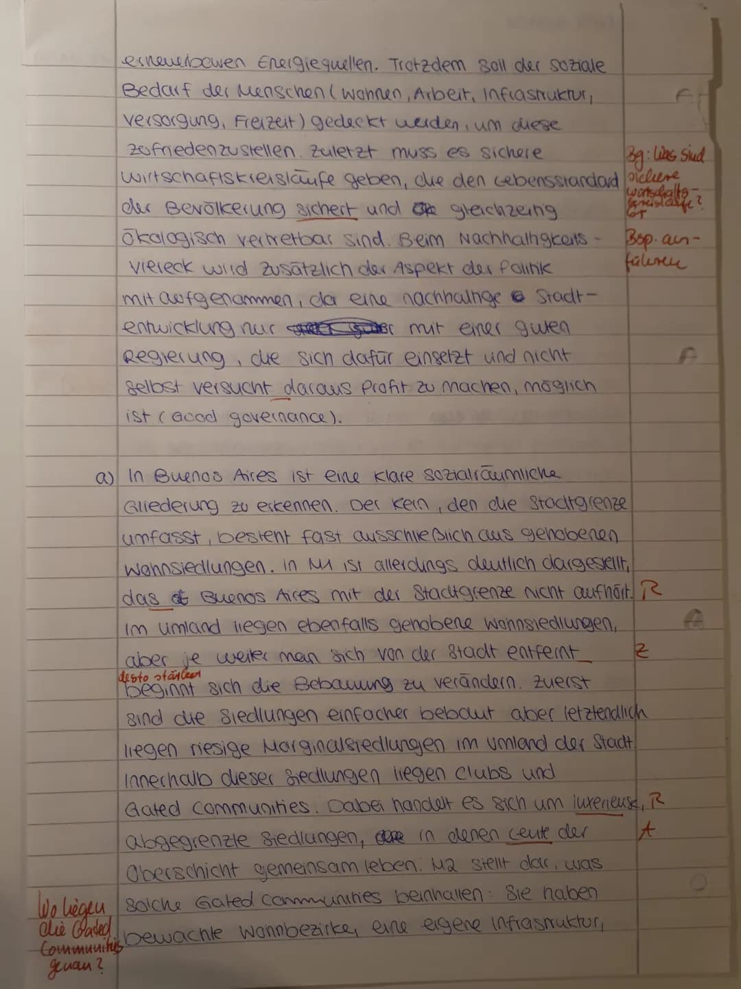 Klausur 1
Kursstufe 2
1) Zuerst einmal muss eine Stadt eine gewisse
Mindestanzahl an Bewohnern haben, die jedoch
von Land zu Land unterschie