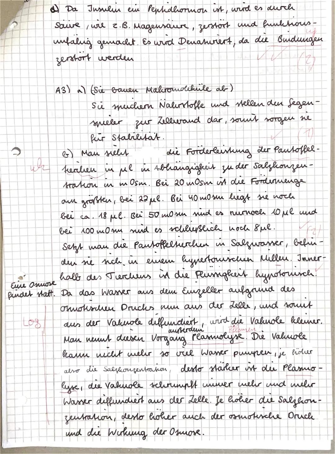 1
18 VP
Aufgabe 1
Zellen gelten als Grundbaustein allen Lebens. Abb. 1 zeigt eine Schemaskizze (Mitte) einer
von bestimmten
tierischen Zelle