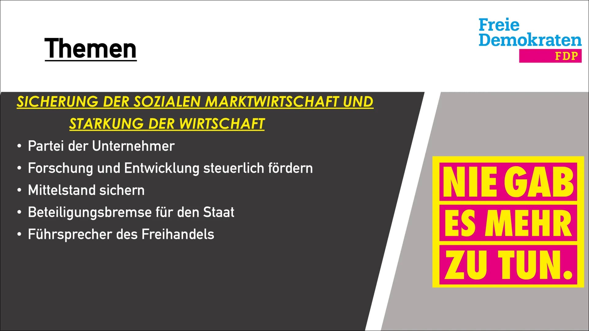 Freie
Demokraten
FDP
FDP
Freie Demokratische
Partei ●
●
●
Freiheit des Einzelnen
Vorsitzender: Christian Lindner
• Ca. 70.000 Mitglieder
92 