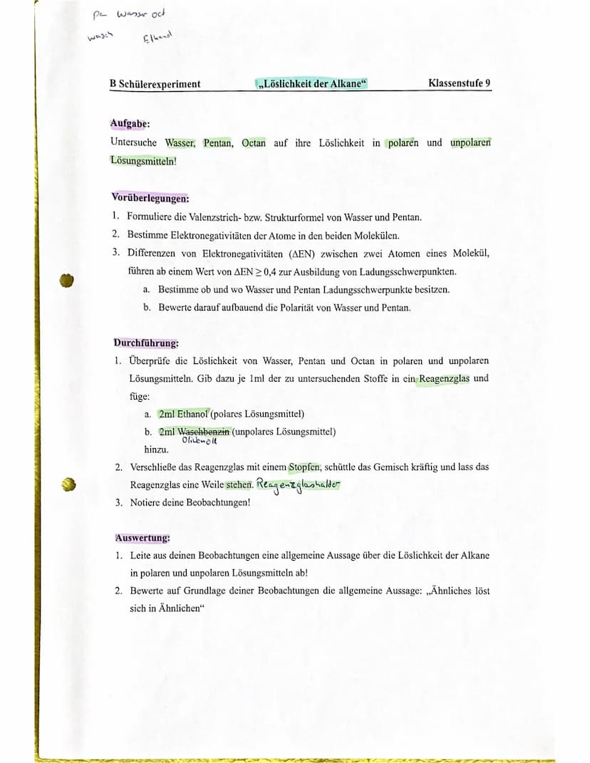 B Schülerexperiment
,,Brennbarkeit der Alkane"
Aufgabe:
Untersuche Methan, Pentan, Octan und Eicosan auf ihre Brennbarkeit!
Klassenstufe B
V