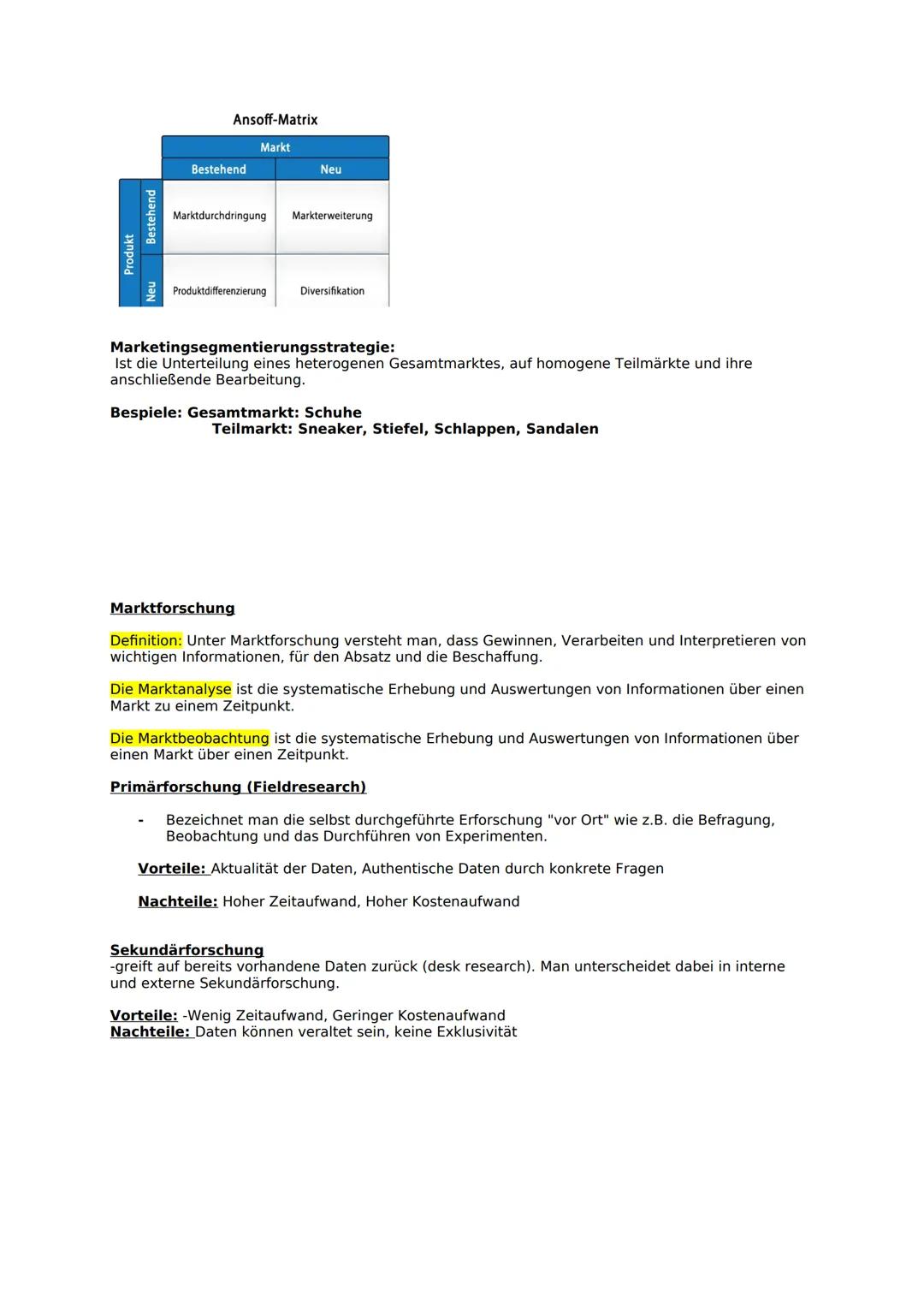 Marketing
Nennen Sie die 4Ps
1. Produkt
2. Preis
3. Distributionspolitik
4. Kommunikationspolitik
Product
Price
● Place
Promotion
Was Bedeut