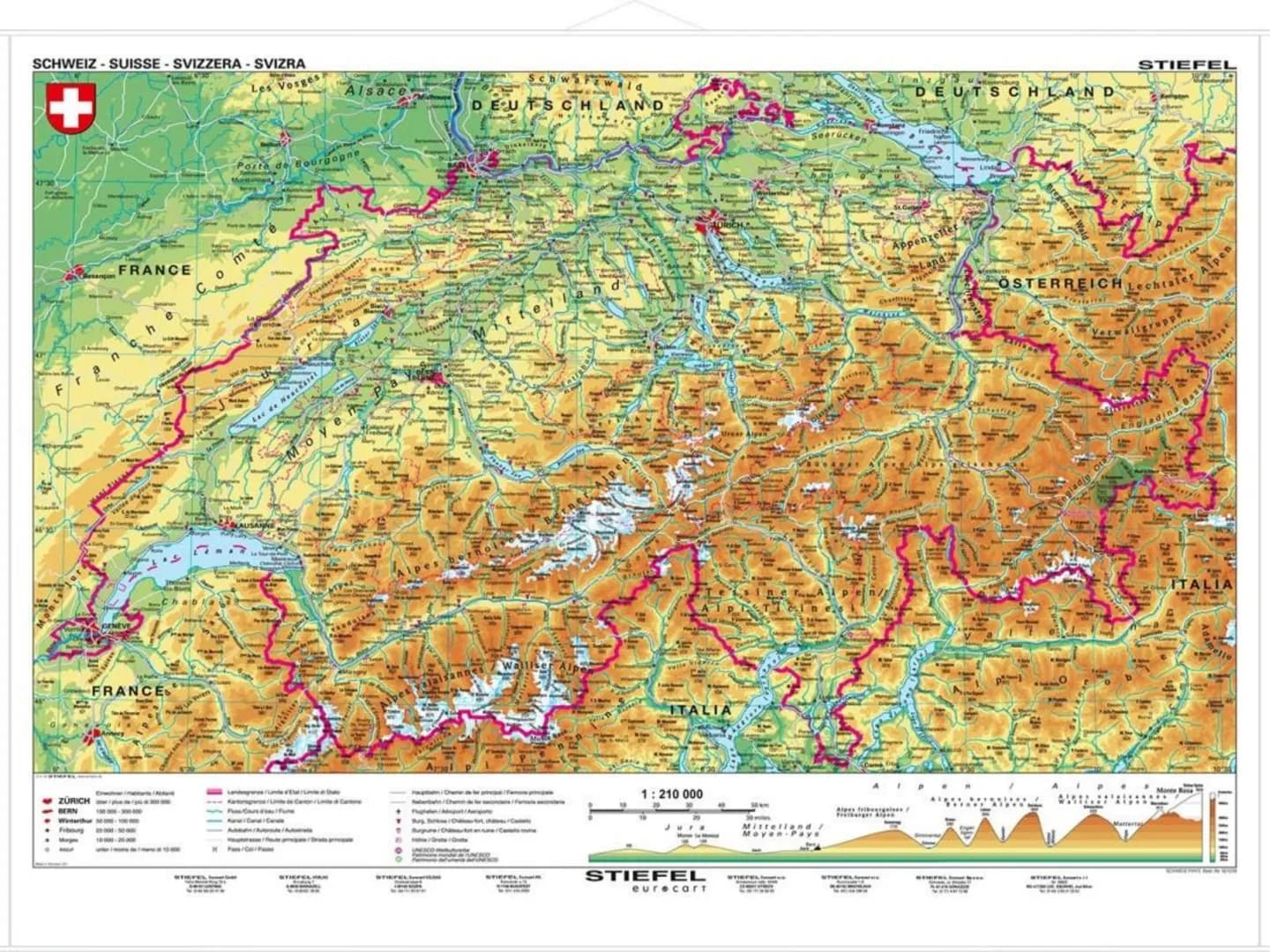 Ich erkläre euch jetzt etwas über die Schweiz aus geographischer Sicht.
Man sieht hier eine Karte der Schweiz.
Zur Lage: Die Schweiz grenzt 