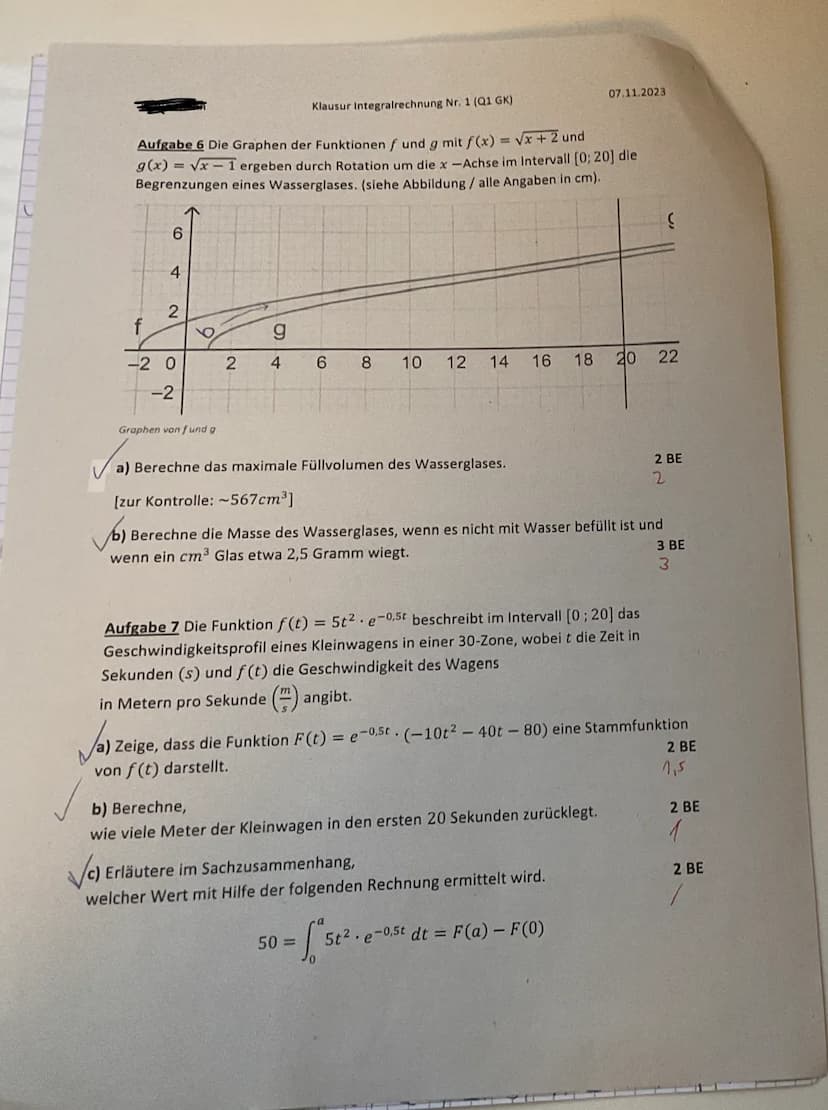 Name:
Klausur Integralrechnung Nr. 1 (Q1 GK)
Lösungs- und Rechenwege immer vollständig und nachvollziehbar angeben.
Aufgabe 1
Aufgabe 1 Best