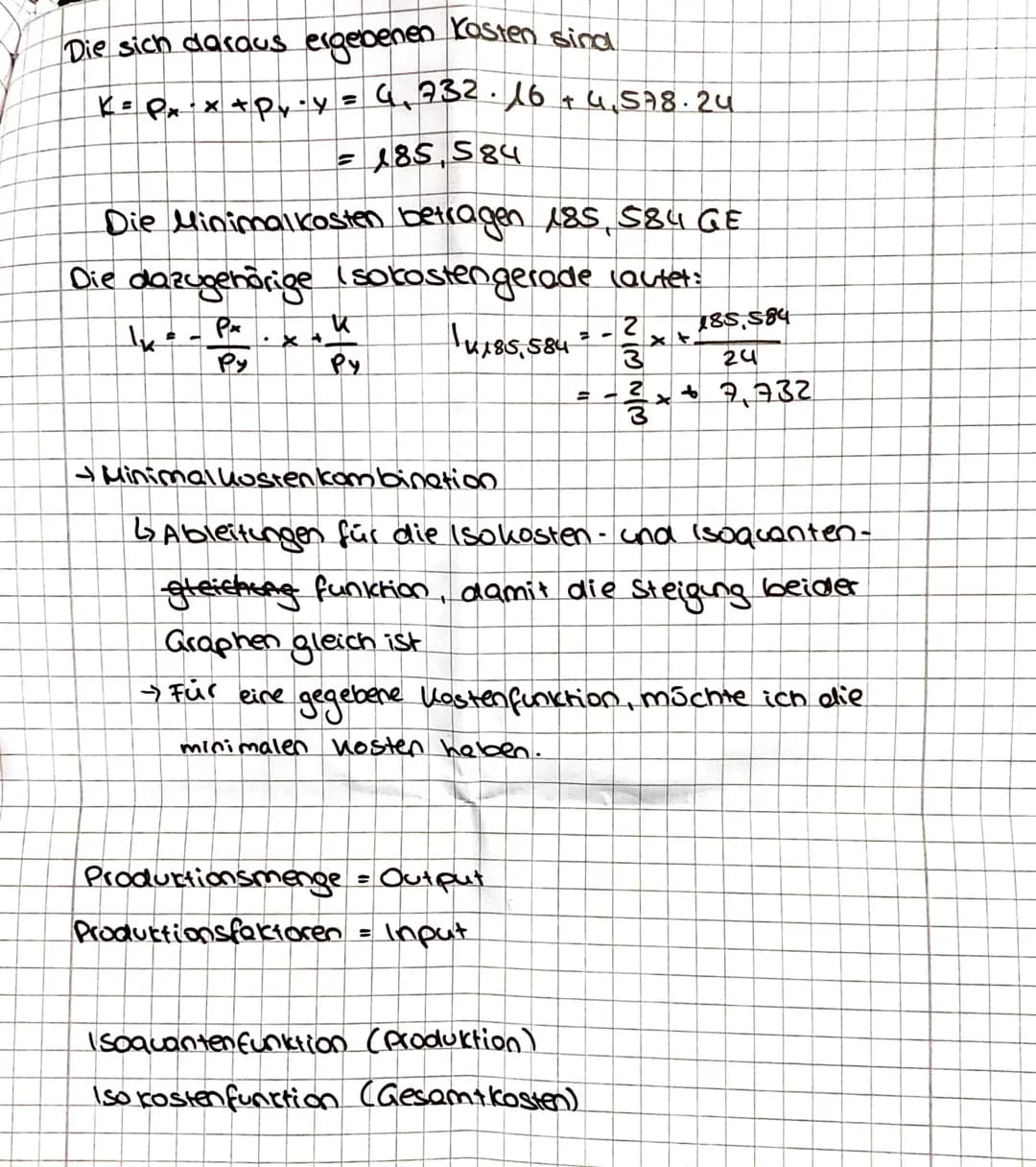 Mathe Klausur am 01. Dezember 21
Isoquanten funktion
→ Eine Isoquantenfunktion gibt alle kombinationsmöglich-
keiten zweier Produktionsfakto