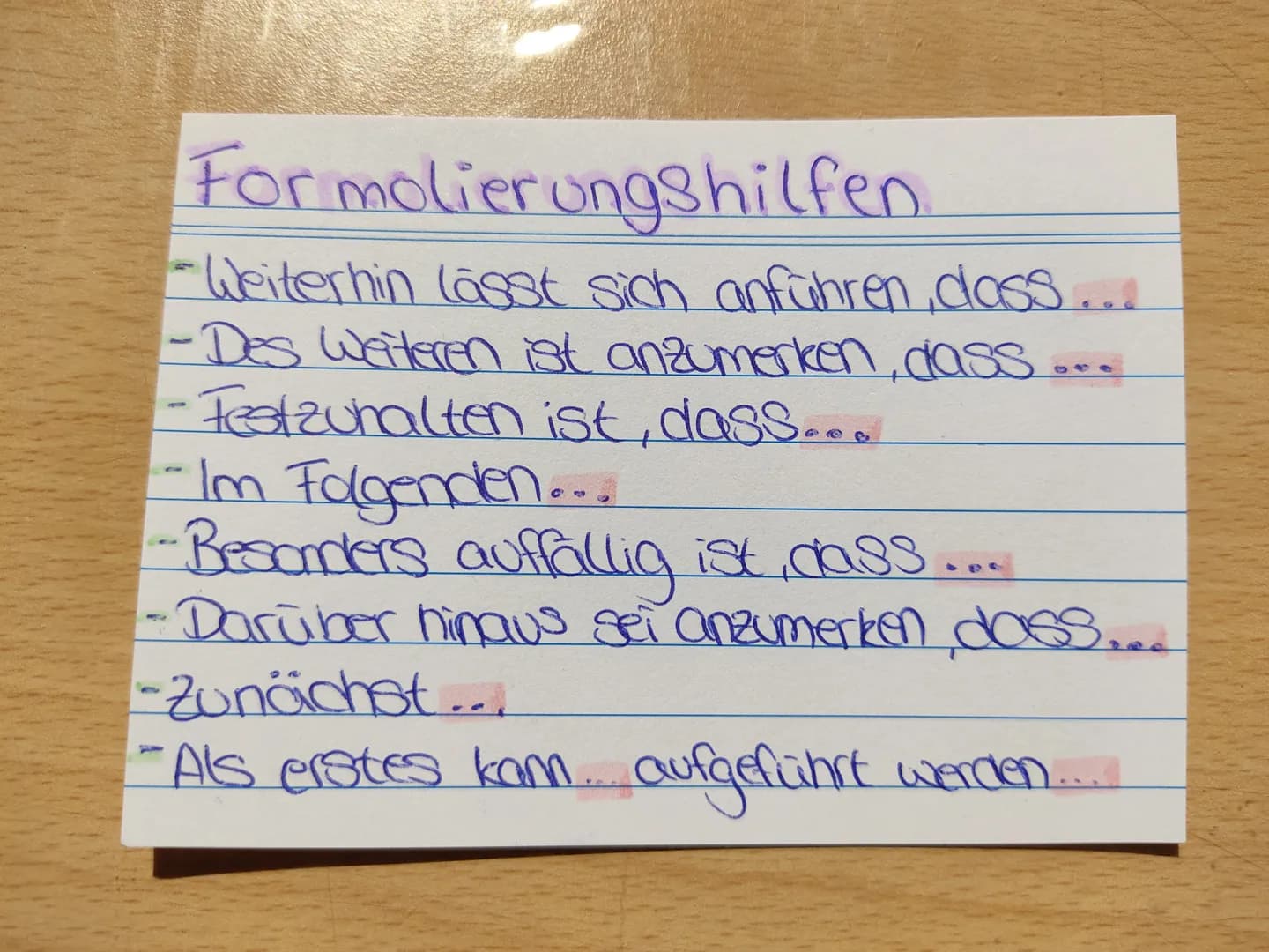 For
molierungshilfen
-Ein weiterer Aspekt /Möglichkeit ist....
-Zweitens...
-Schließlich...
- Als ein letzter Aspekt lässt sich... anführen.