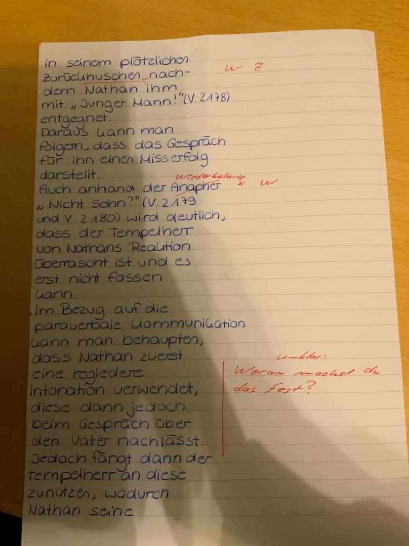 bessen en Häuscht.
ziele der Figuren.
Nathan verfolgt das
z Ziel herauszufinden
Was für ein Stauffen"
(V. 2195) der Vater des
R Tempelhorn d