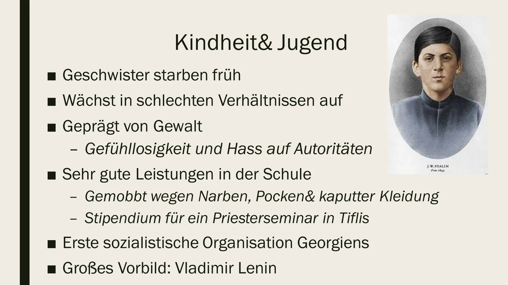 wys
JOSEF STALIN
Präsentation von Ilinca Michels Inhalt
■ Biographie
■ Kindheit& Jugend
■ Revolutionäre Tätigkeit
Hitler-Stalin Pakt
Verbrec