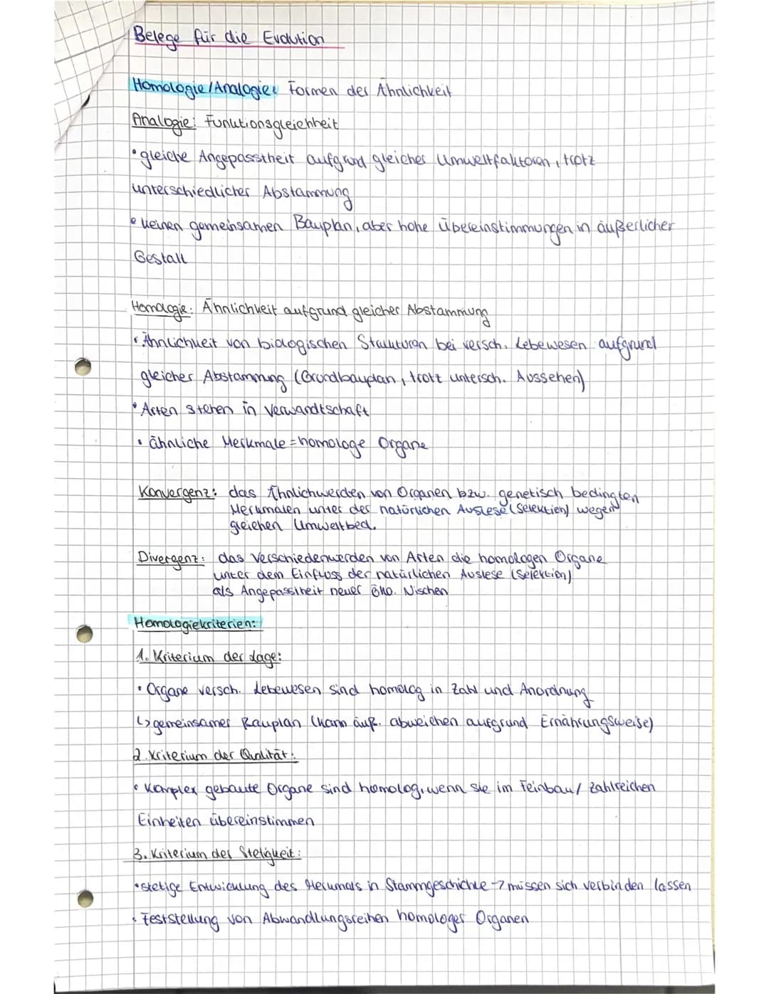 Abitur vorbereitung Biologie LK - Evolution
Grundwissen:
Evolution = Entwicklung und erfolgt durch Veränderung in Gestat
und Verhalten des P
