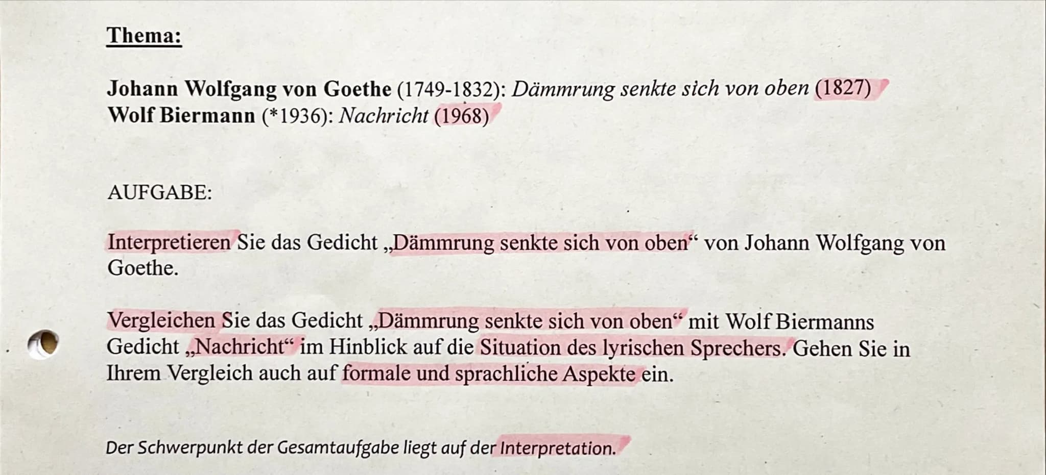 1. Klausur Deutsch -
- Textvergleich
In dem Gedicht ,,Dämmrung senkte sich von oben" von Johann Wolfgang von Goethe aus dem
Jahre 1827 geht 