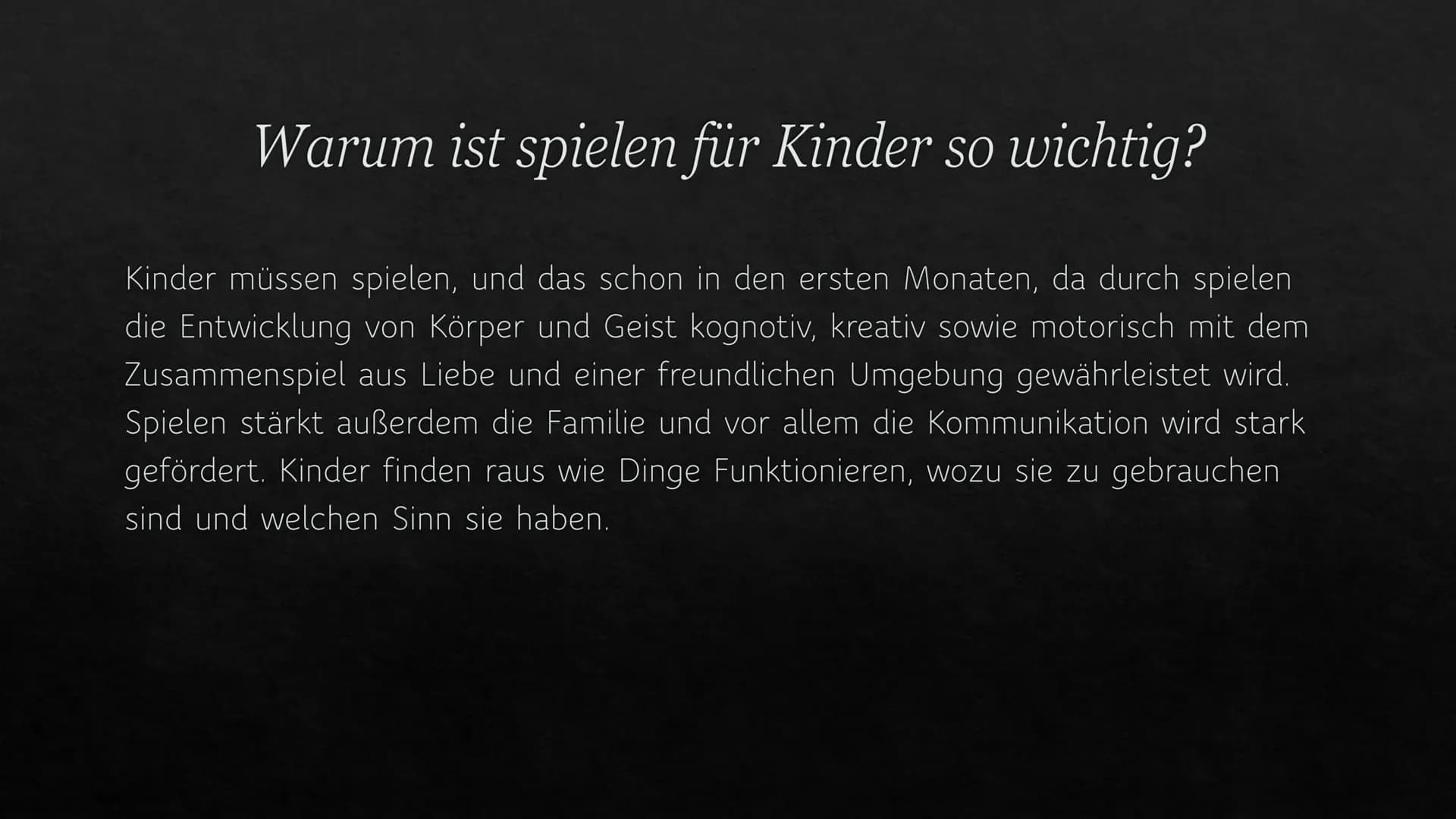 Das kindliche Spiel
Vom 3. bis zum 6. Lebensmonat. Was ist Spiel eigentlich?
Spielen ist eine Tätigkeit, die ohne bewussten Zweck zum Vergnü